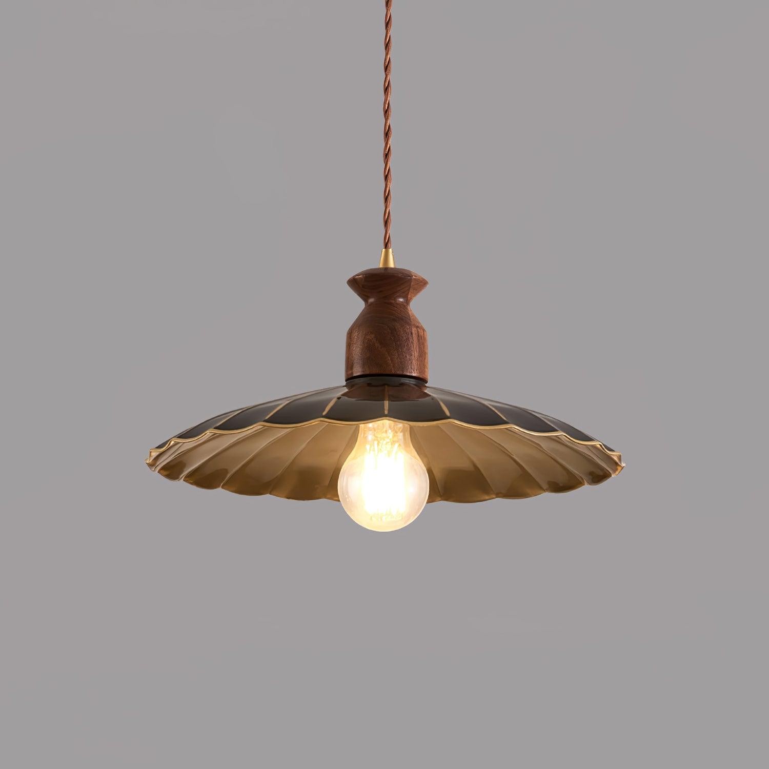 Round Brass Metal Badge Gold Pendant Lamp M84