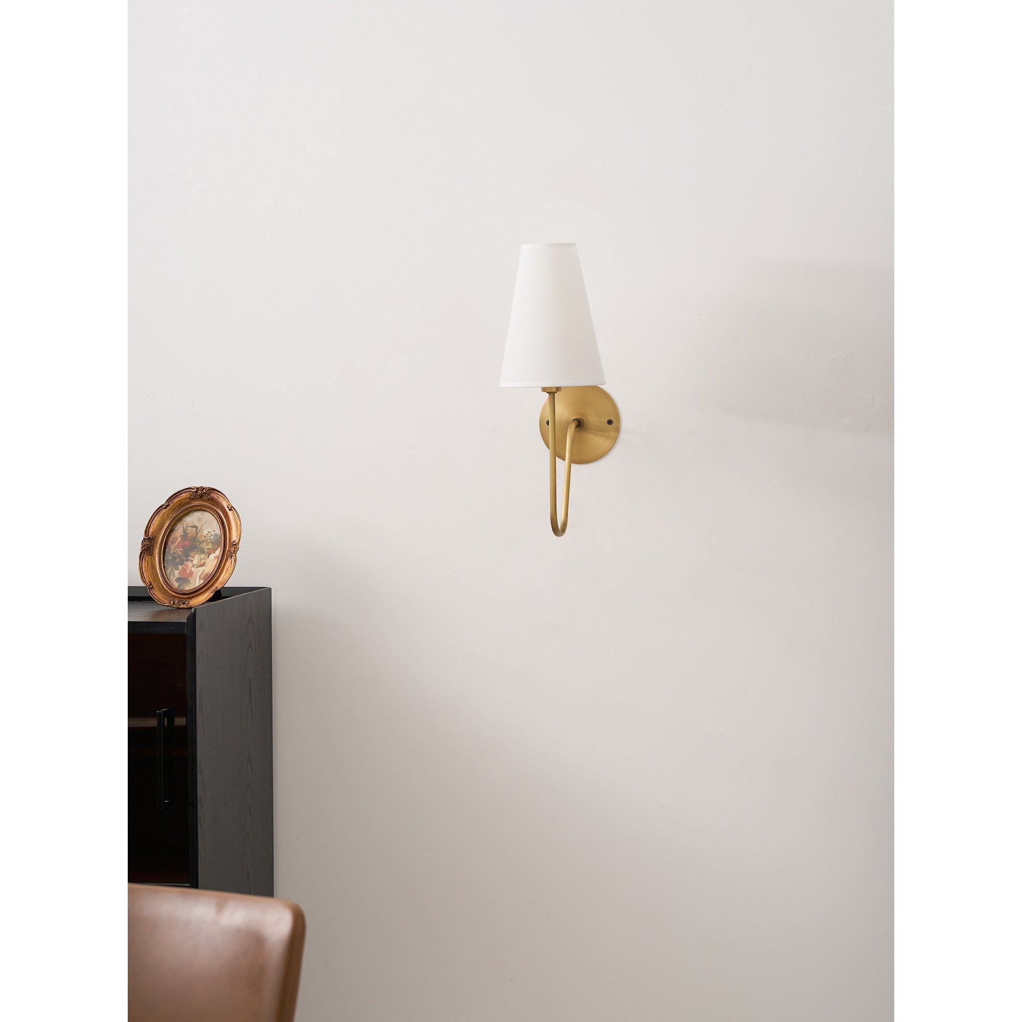 Scoop Wall Lamp D756