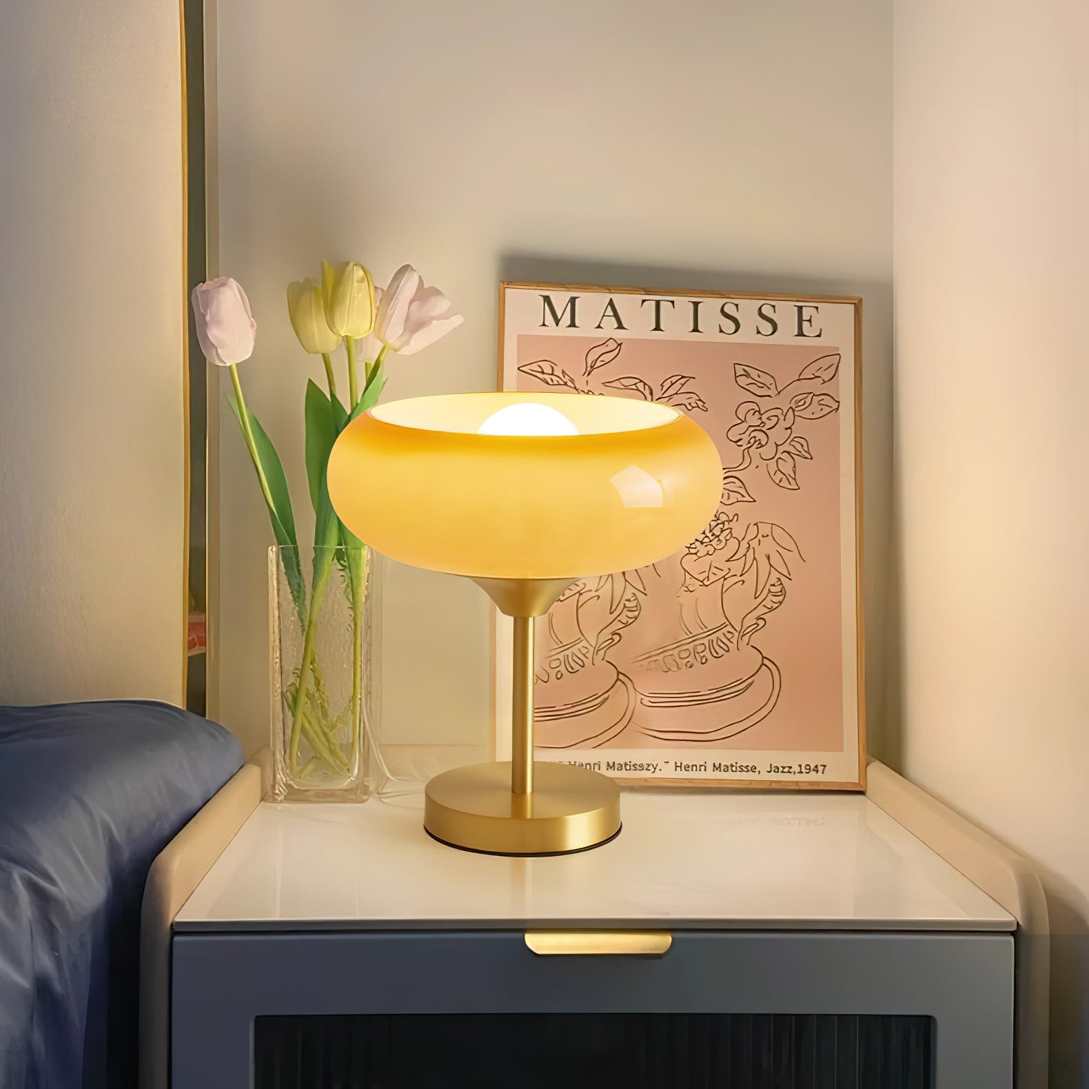 Egg Tart Glass Table Lamp D443