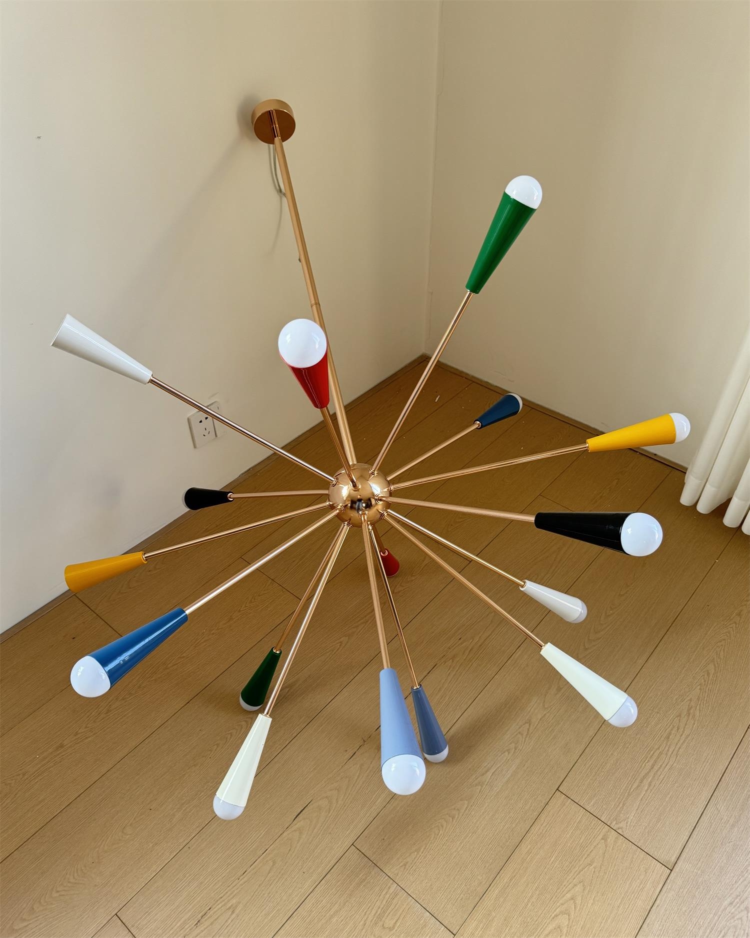Fireworks Chandelier D82