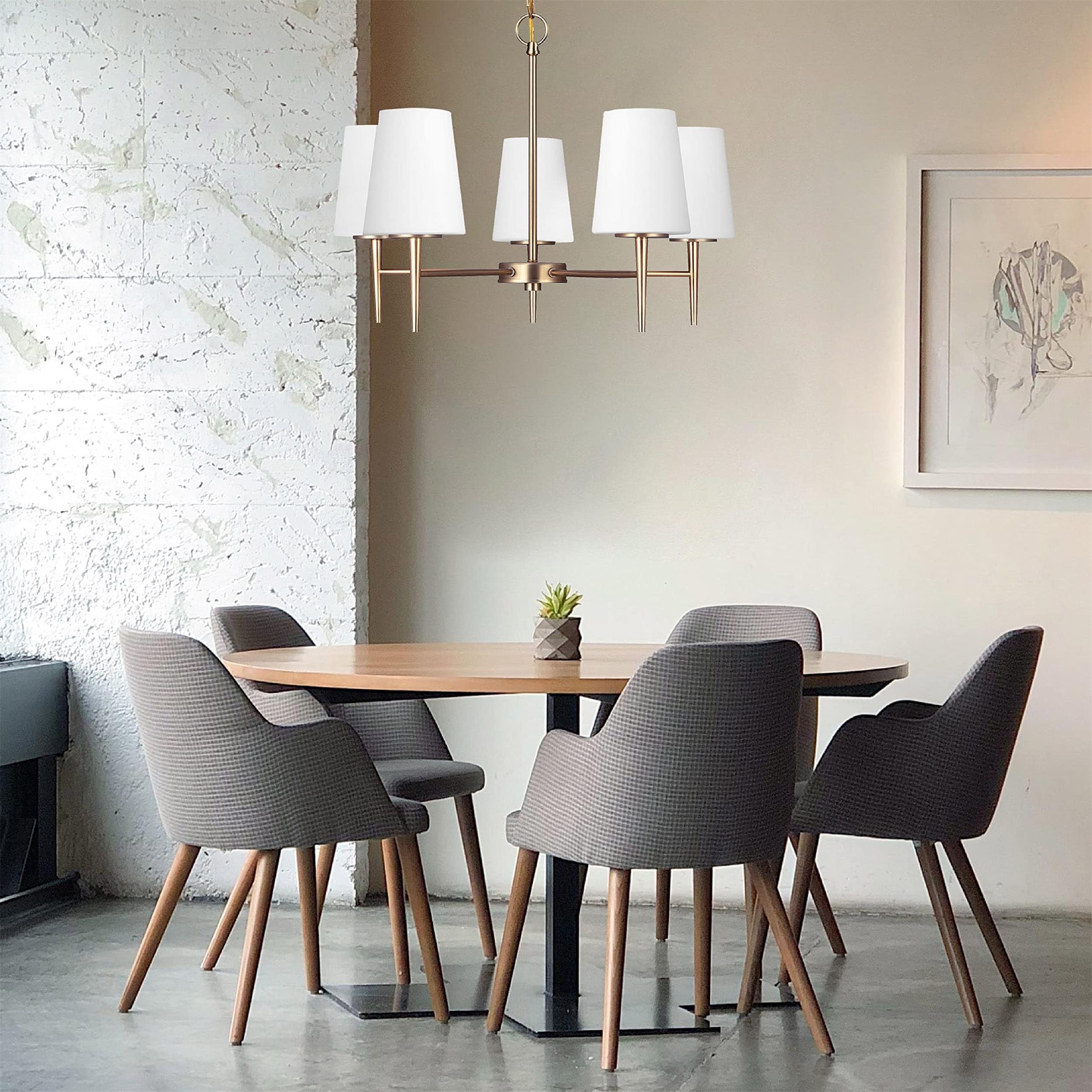 Driscoll Chandelier D513