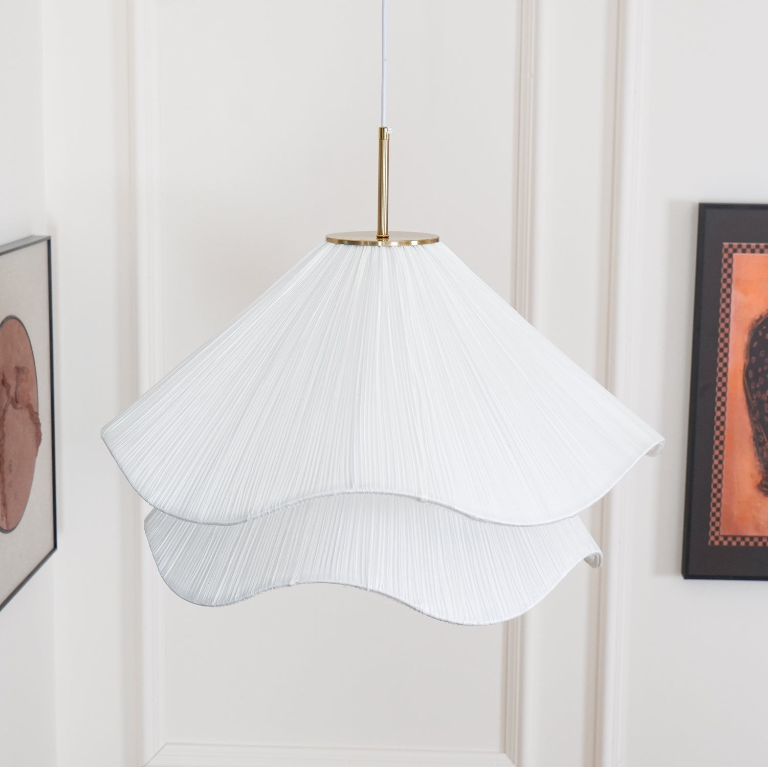 White Layered Pleats Pendant Lamp M249