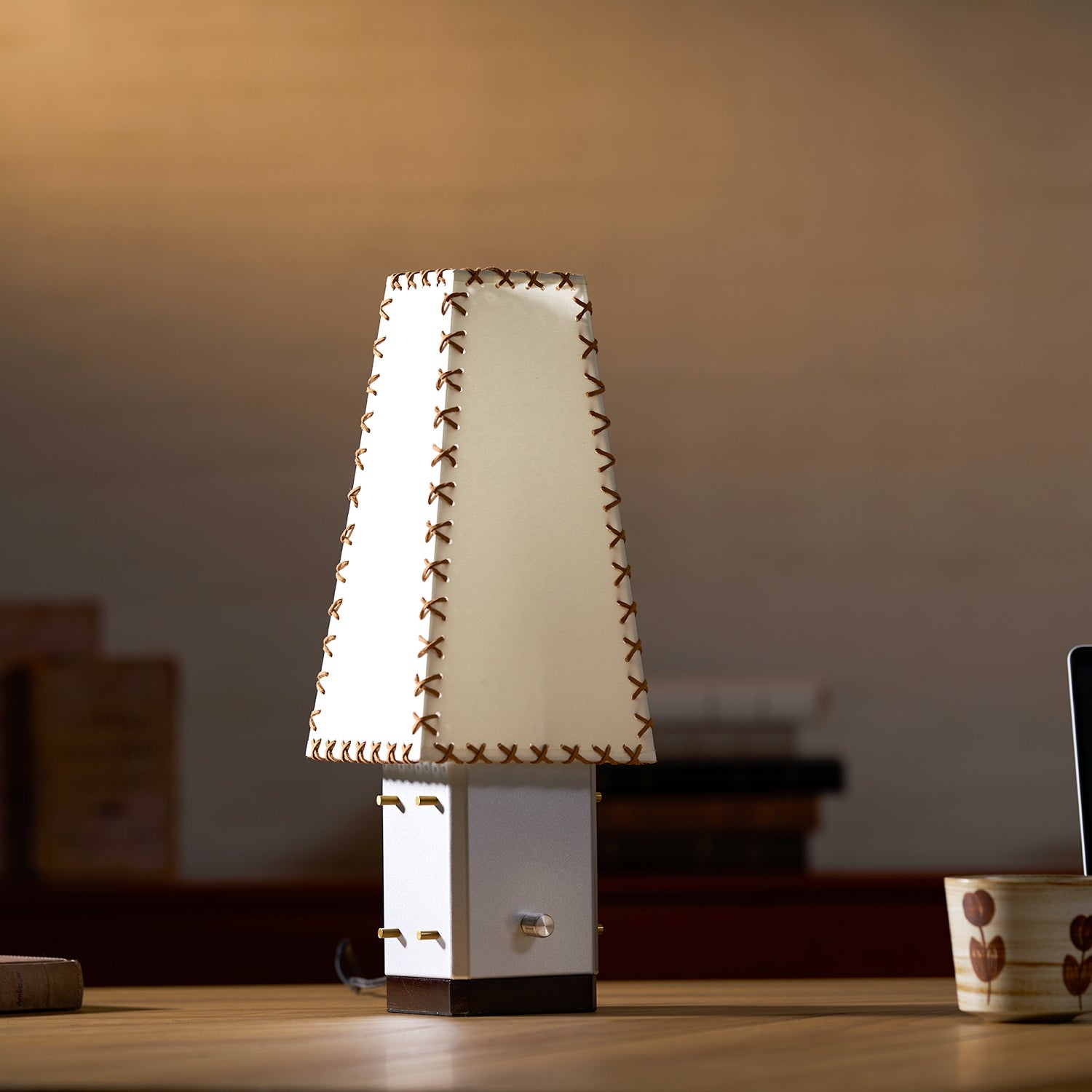 Parchment Table Lamp D677