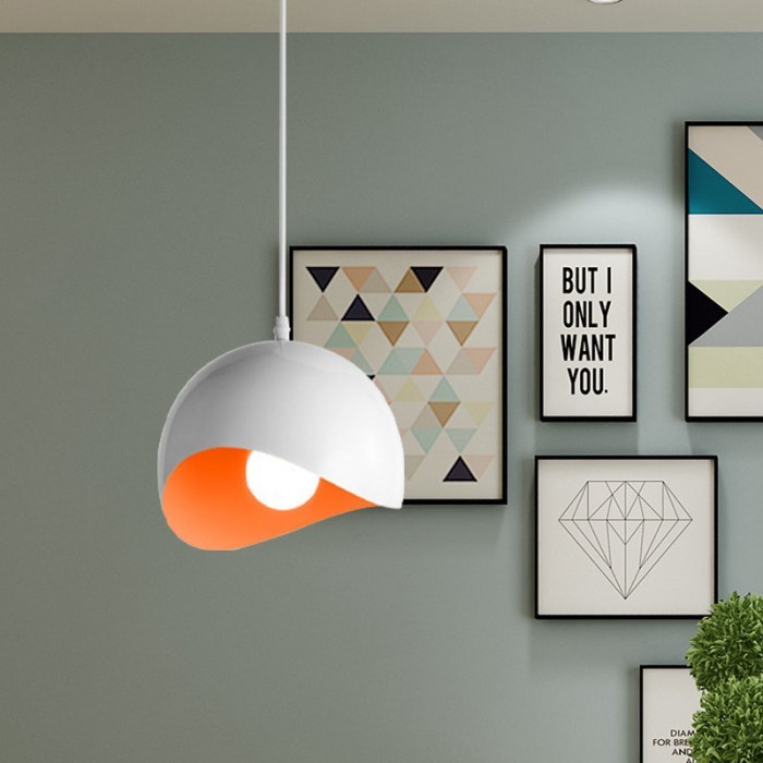 Creative Semi Eggshell Metal Pendant Light S158