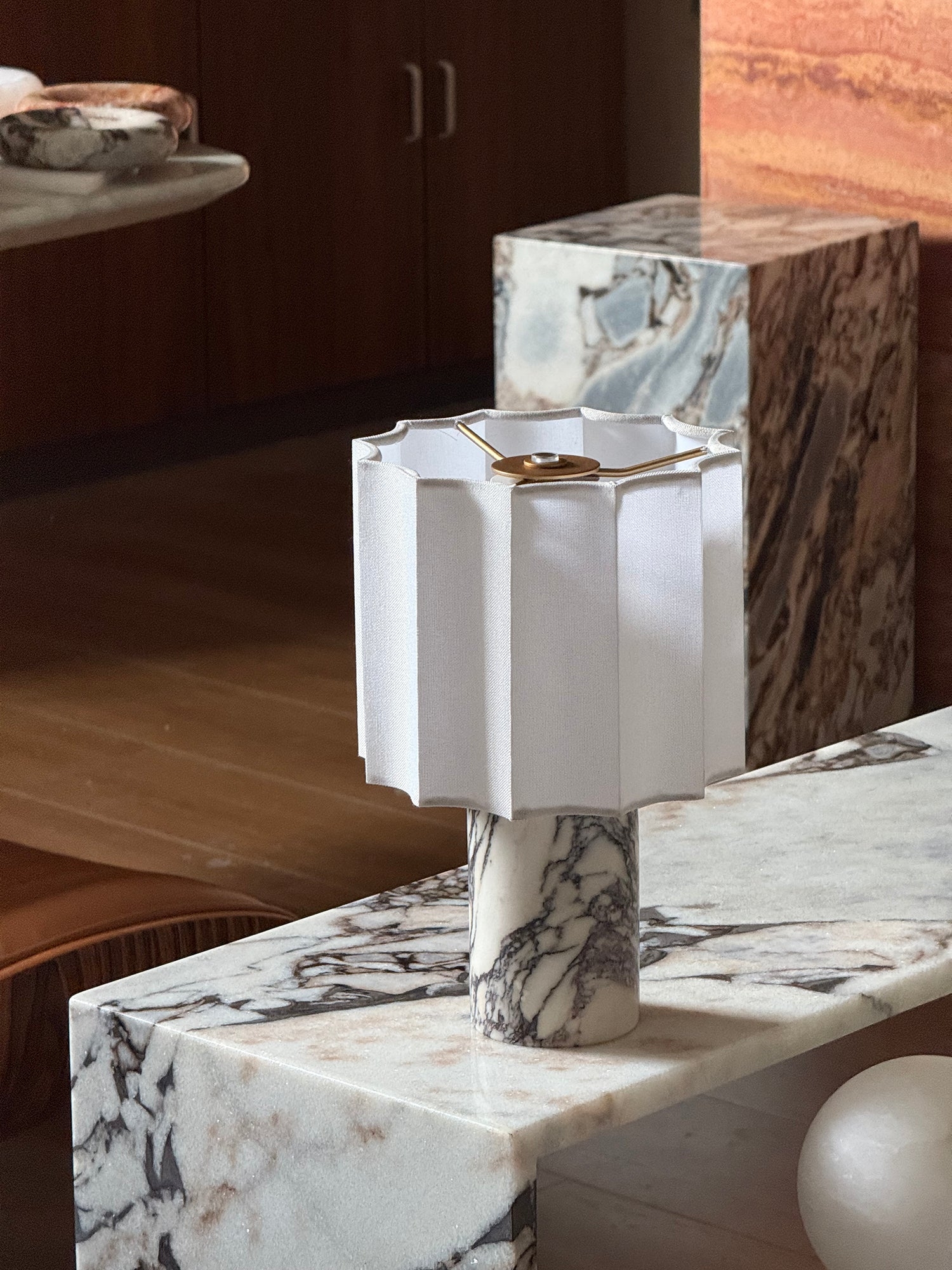 Valli Table Lamp D668