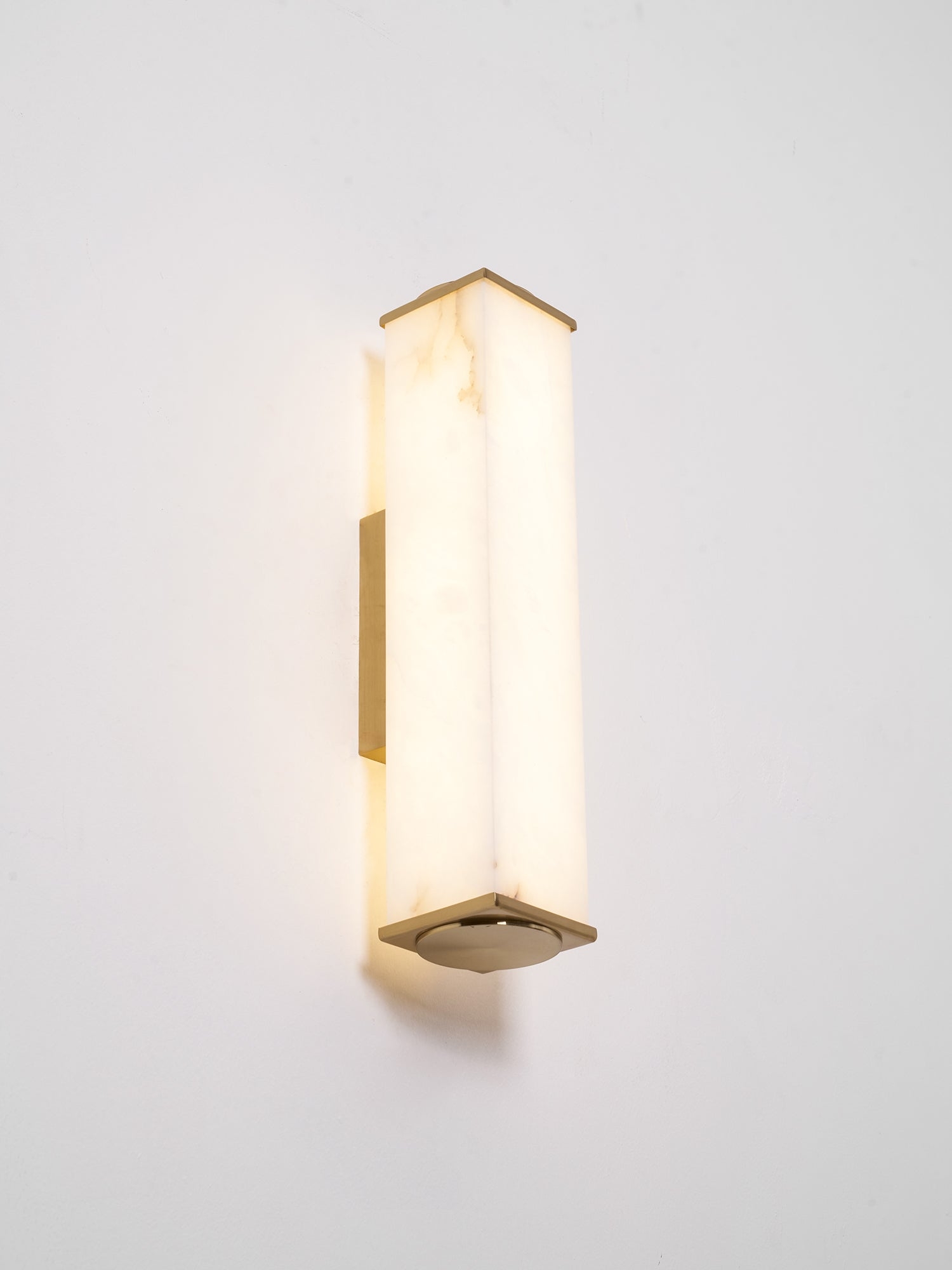 Cuboid Alabaster Wall Light D398