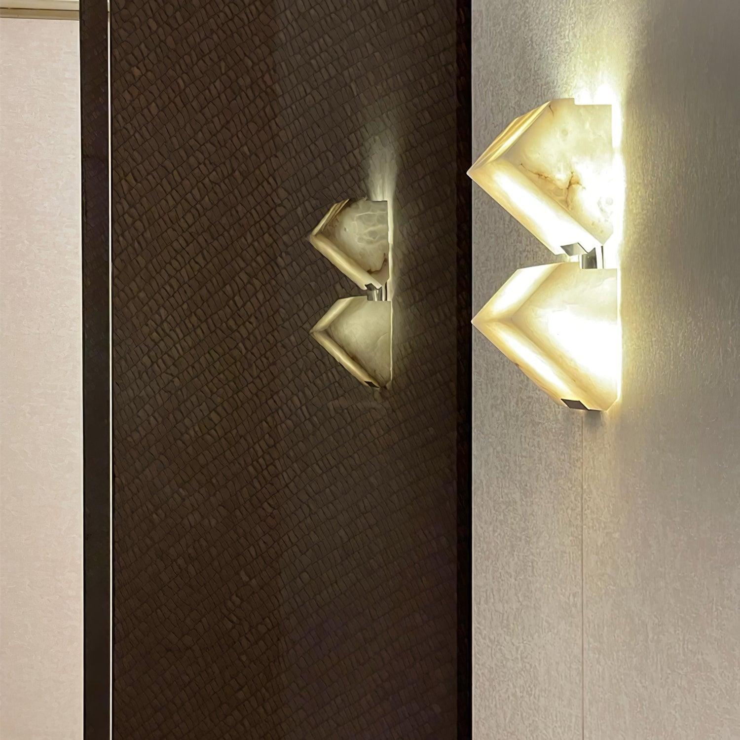 Alabaster Staircase Wall Lamp D648