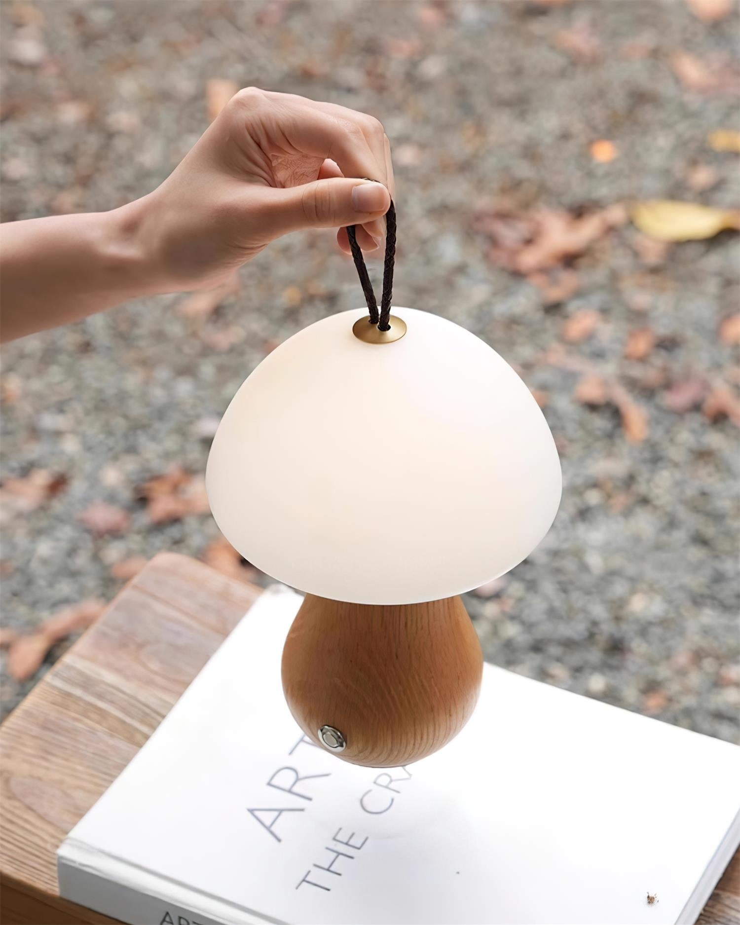 Nubia Table Lamp D173
