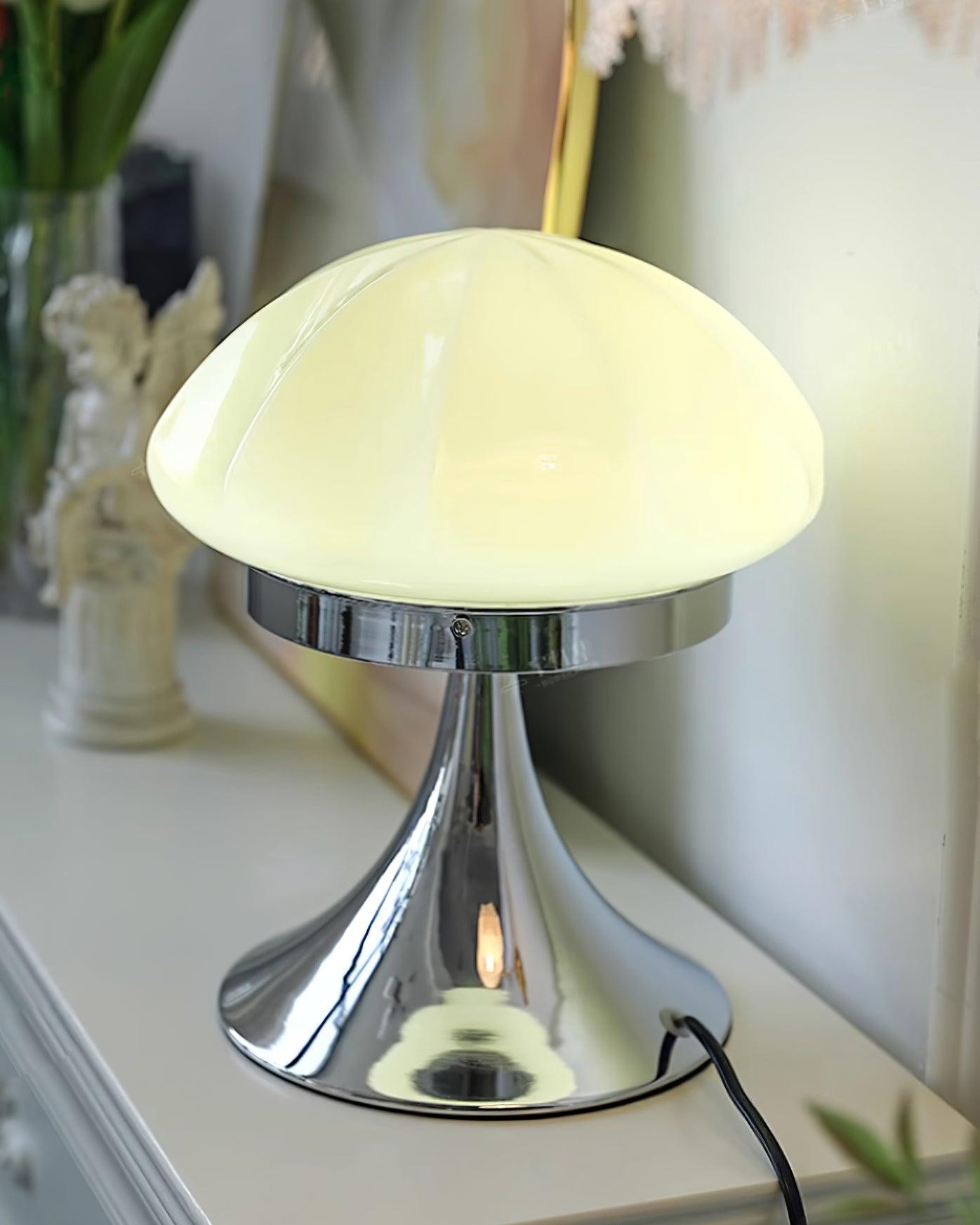 Bauhaus Glass Table Lamp For Bedroom M390