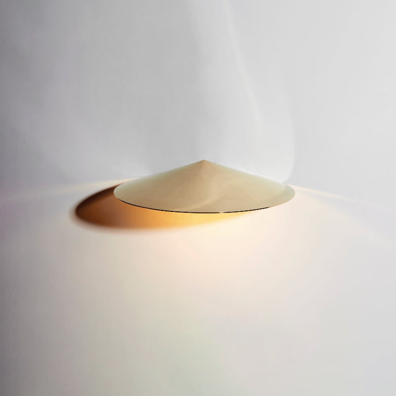Shade Sconce D643