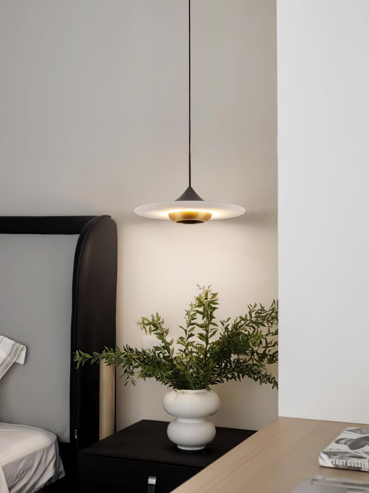 Flying Saucer Marble Pendant Lamp M558