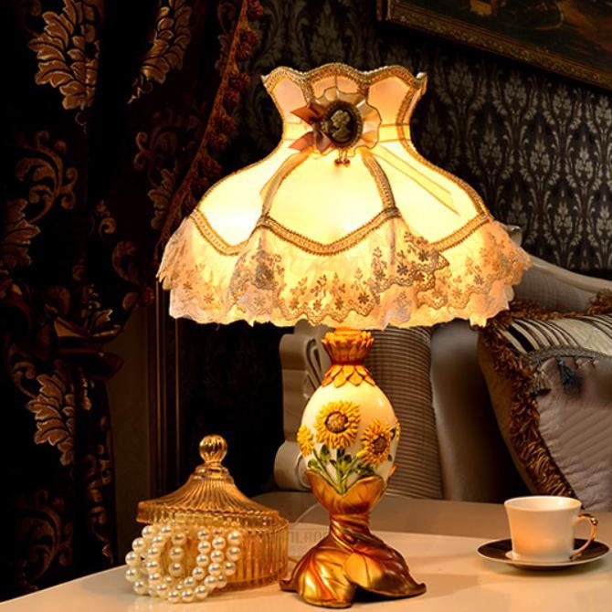 European Style Luxury Metal Sunflower Table Lamp M15