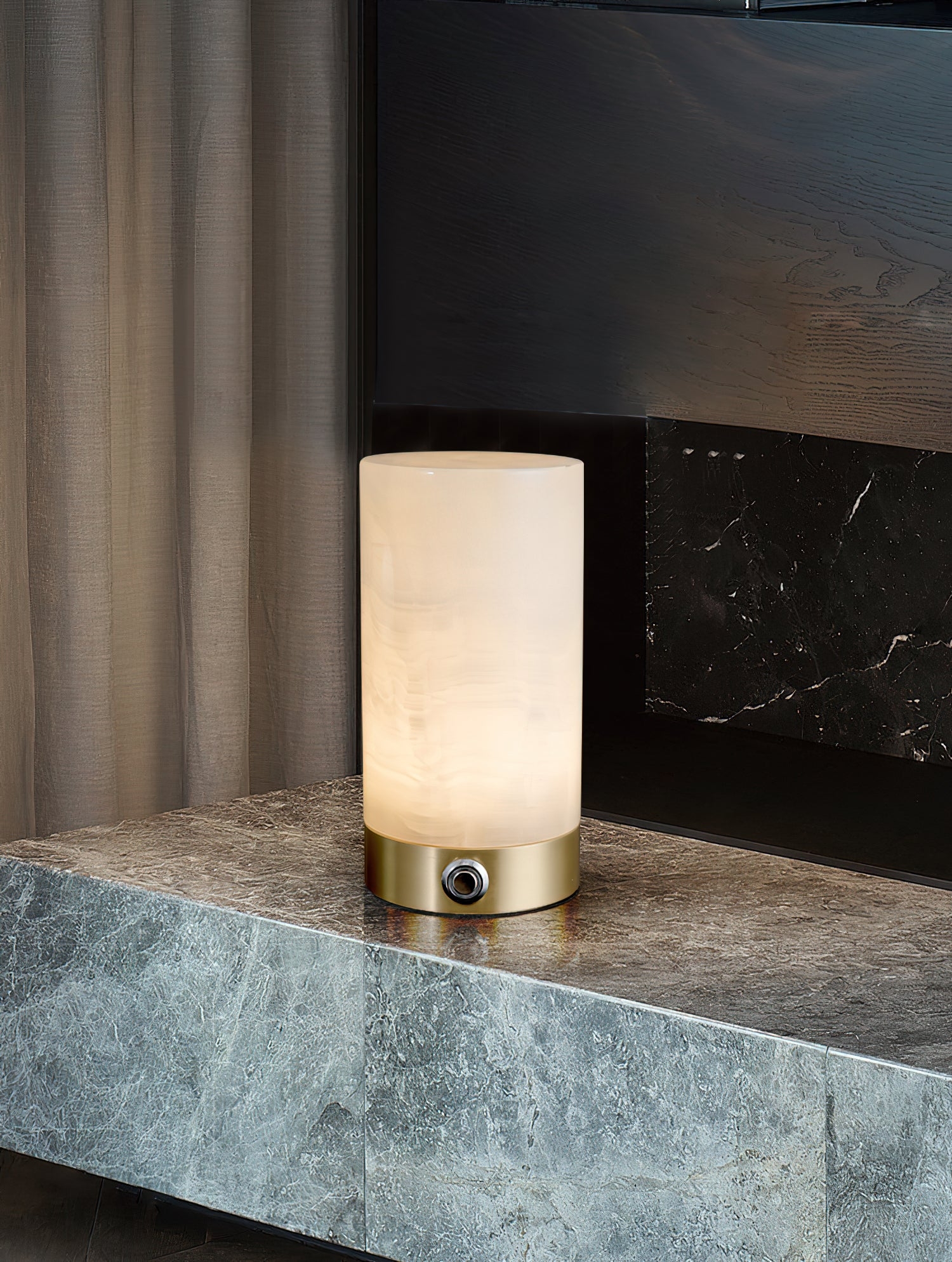 Totem Alabaster Table Lamp D499