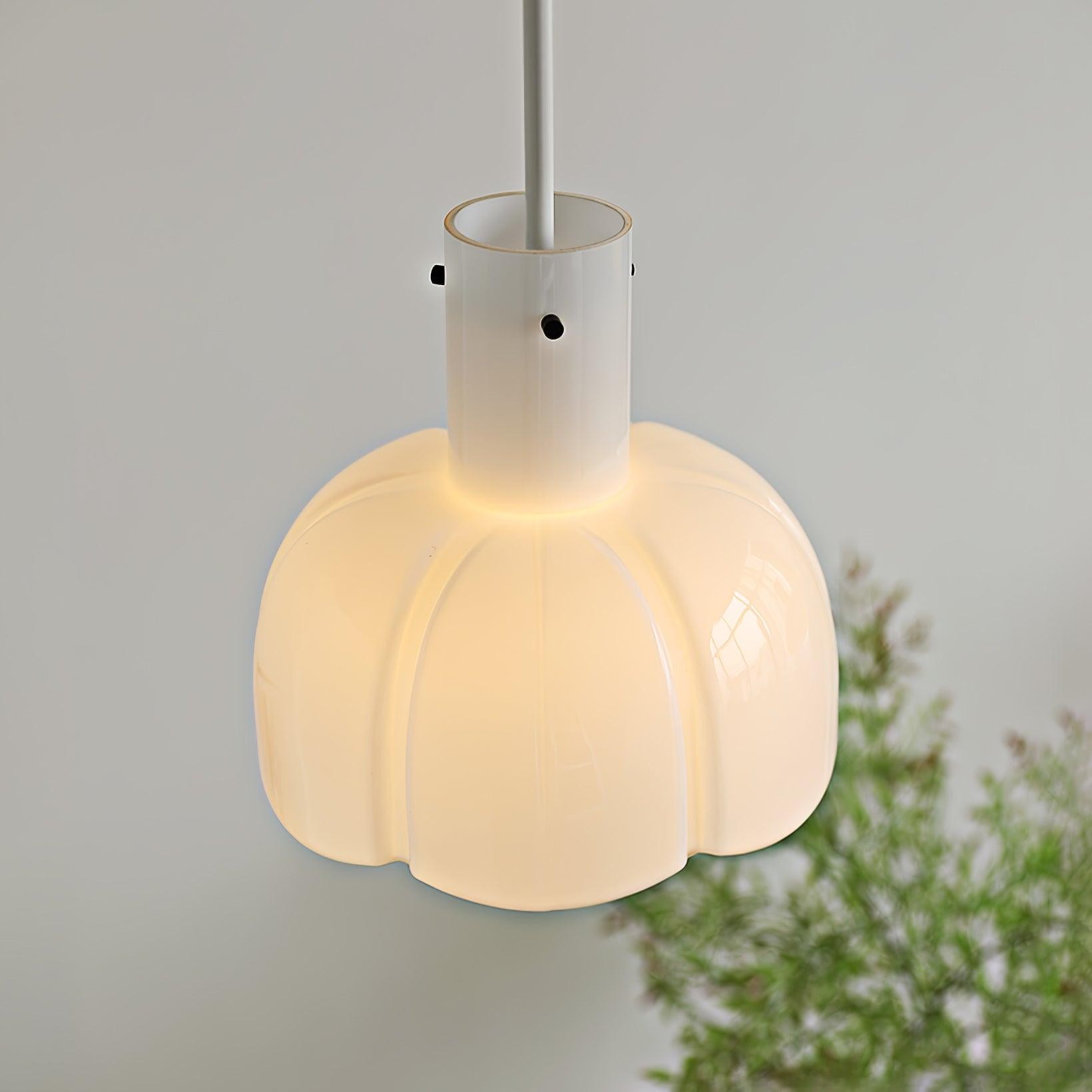 Medieval Style Glass Bud Pendant Lamp M457