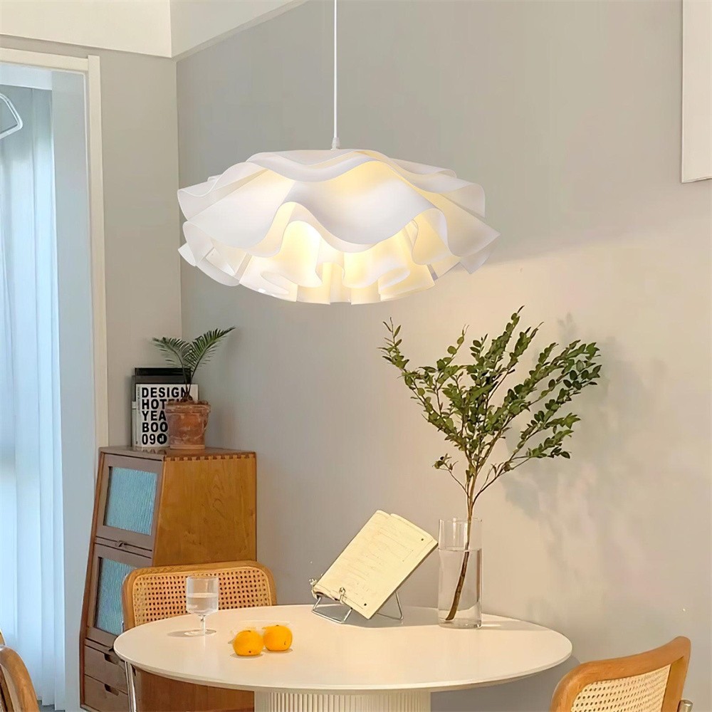 Nordic Flower Shape Acrylic Pendant Light S140
