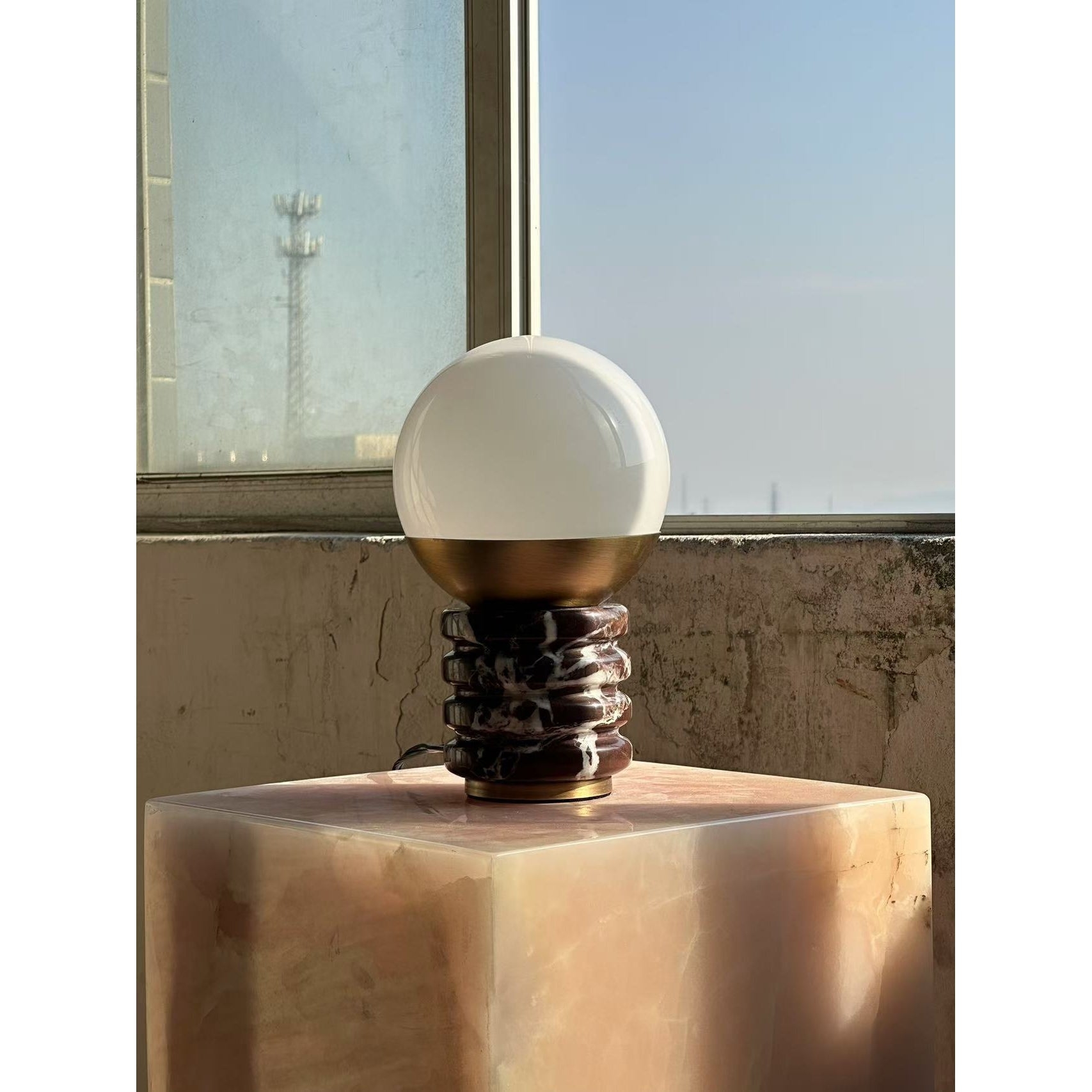 Sylvia Table Lamp D573