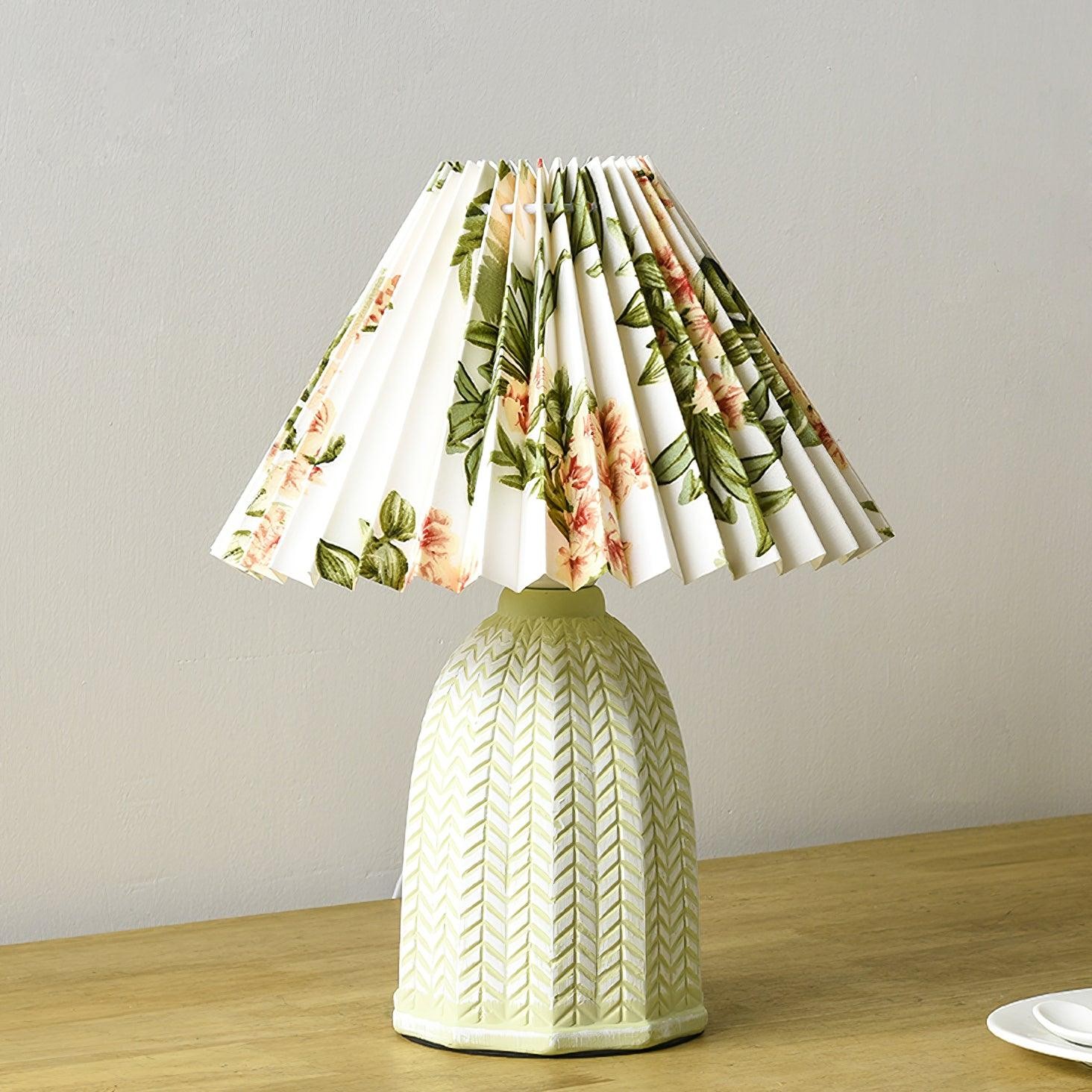 Vintage Pleated Table Lamp M307