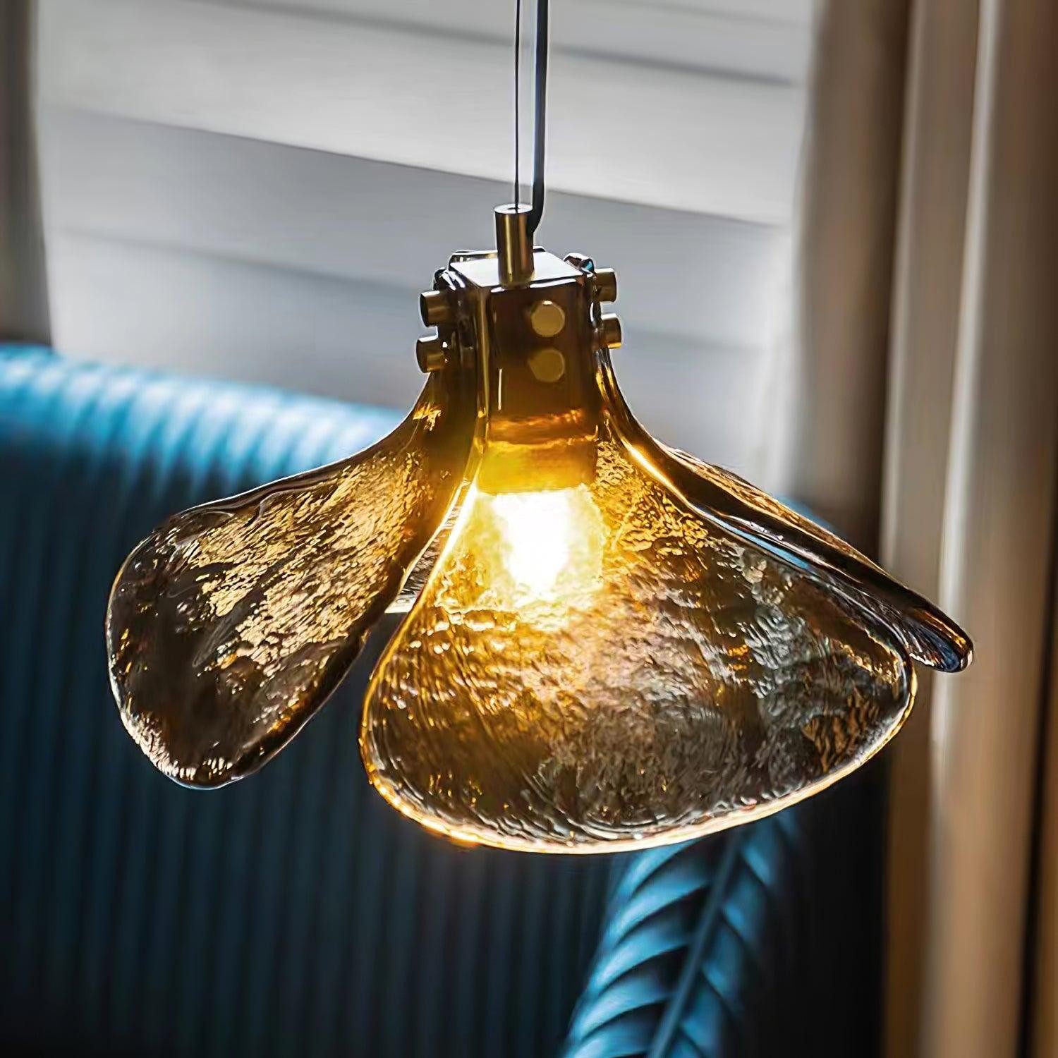 Vintage Clover Pendant Light M458