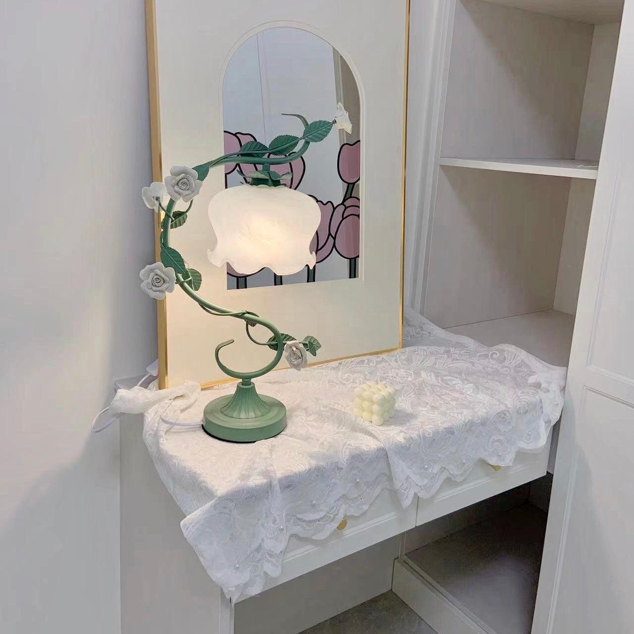 Green Pink White Rose Flower Table Lamp M209