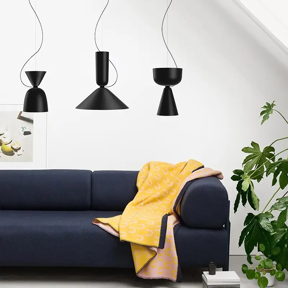 Sleek Alphabeta Pendant lamp in Vibrant Colors for Living Room S45