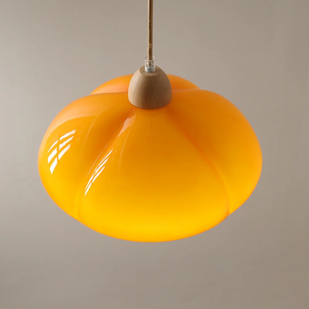 Medieval Creamy Pumpkin Pendant Lamp S108