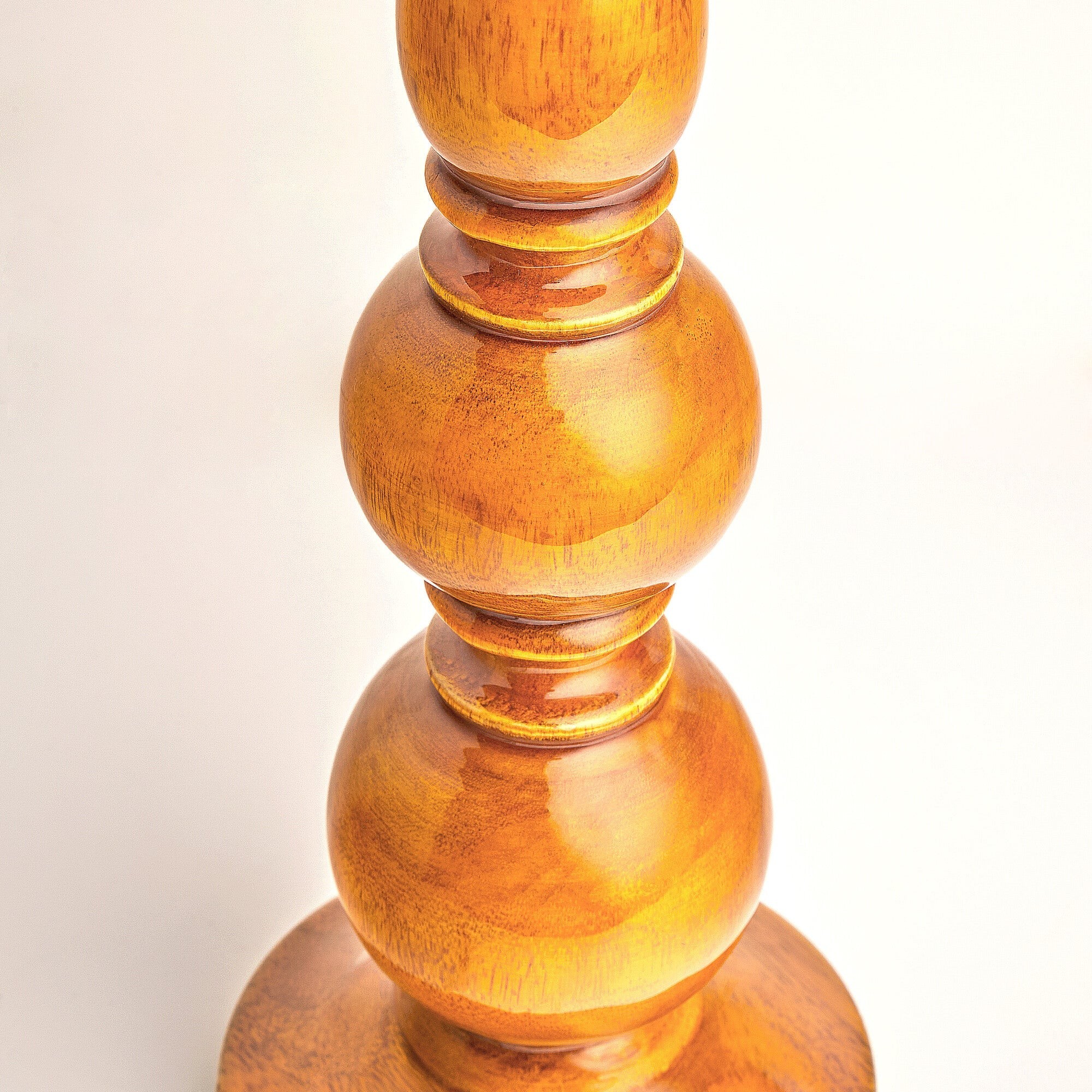 Grainora Table Lamp with Wooden Grain Base - Fabric Lampshade for Living Rooms T568