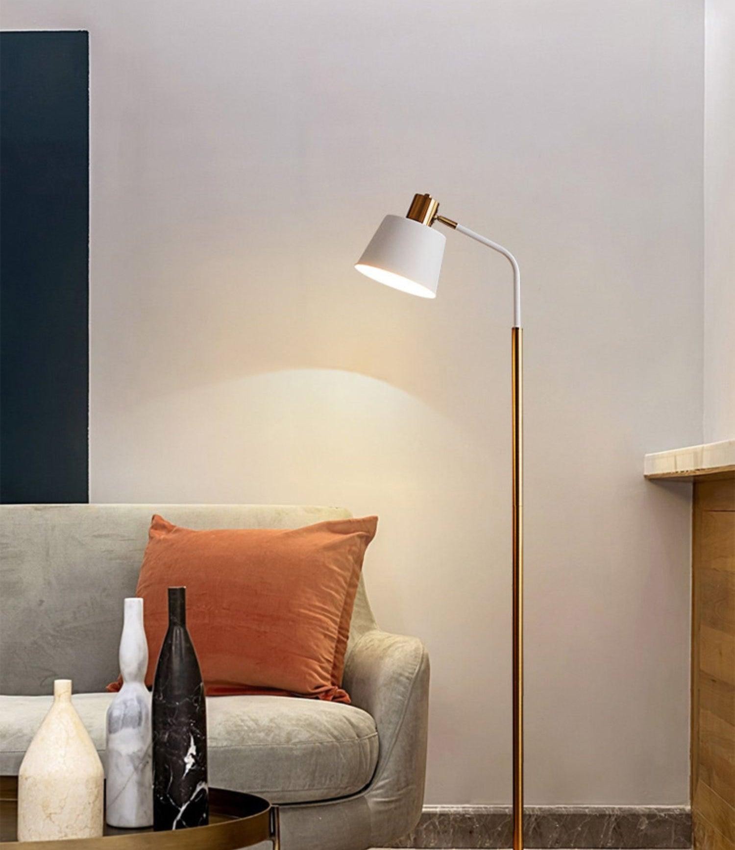 Modern Simple Luxury Metal Color Blocking Floor Lamp M479