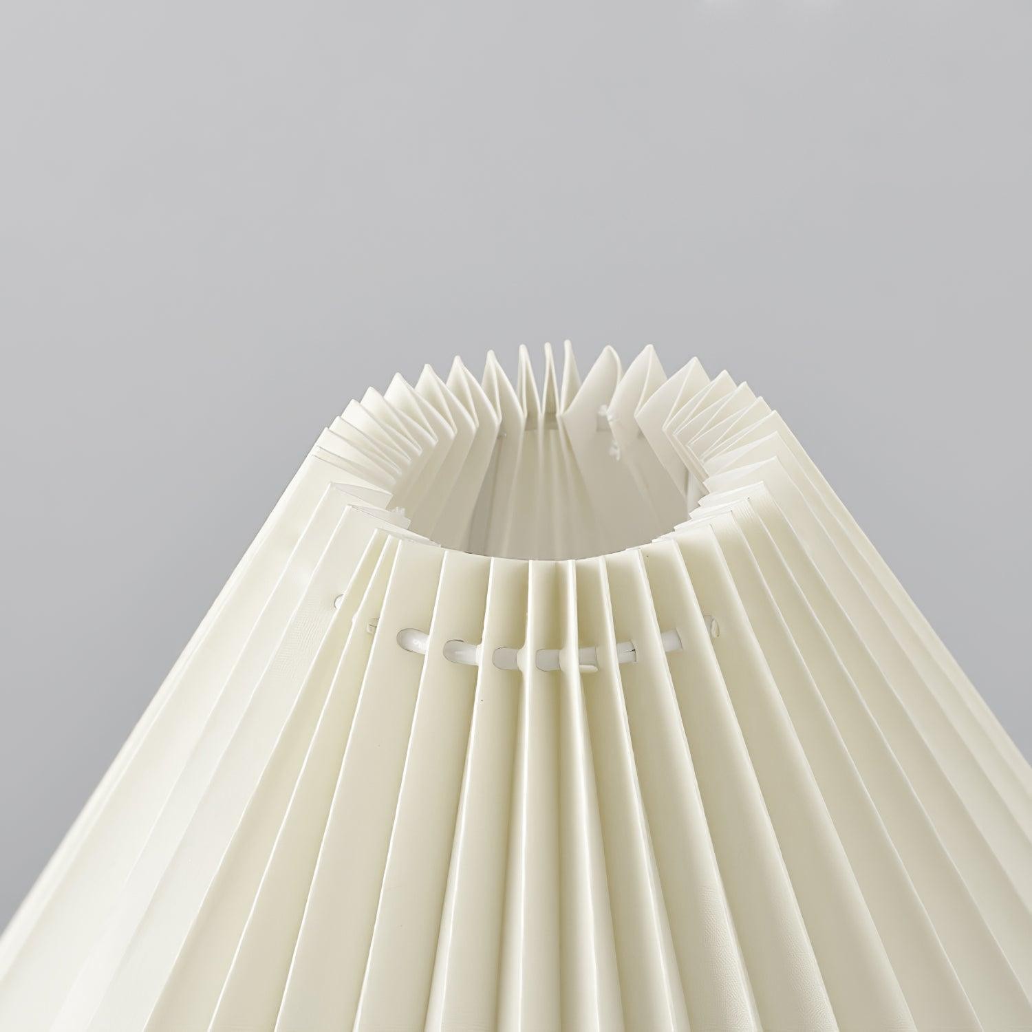 Arched Pleated Table Lamp M495
