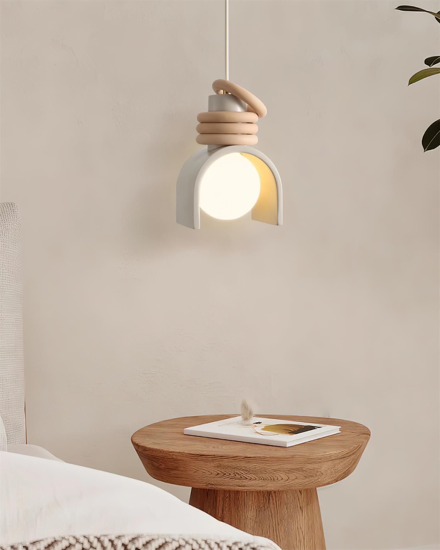 Modern Creative Resin Pendant Light M193