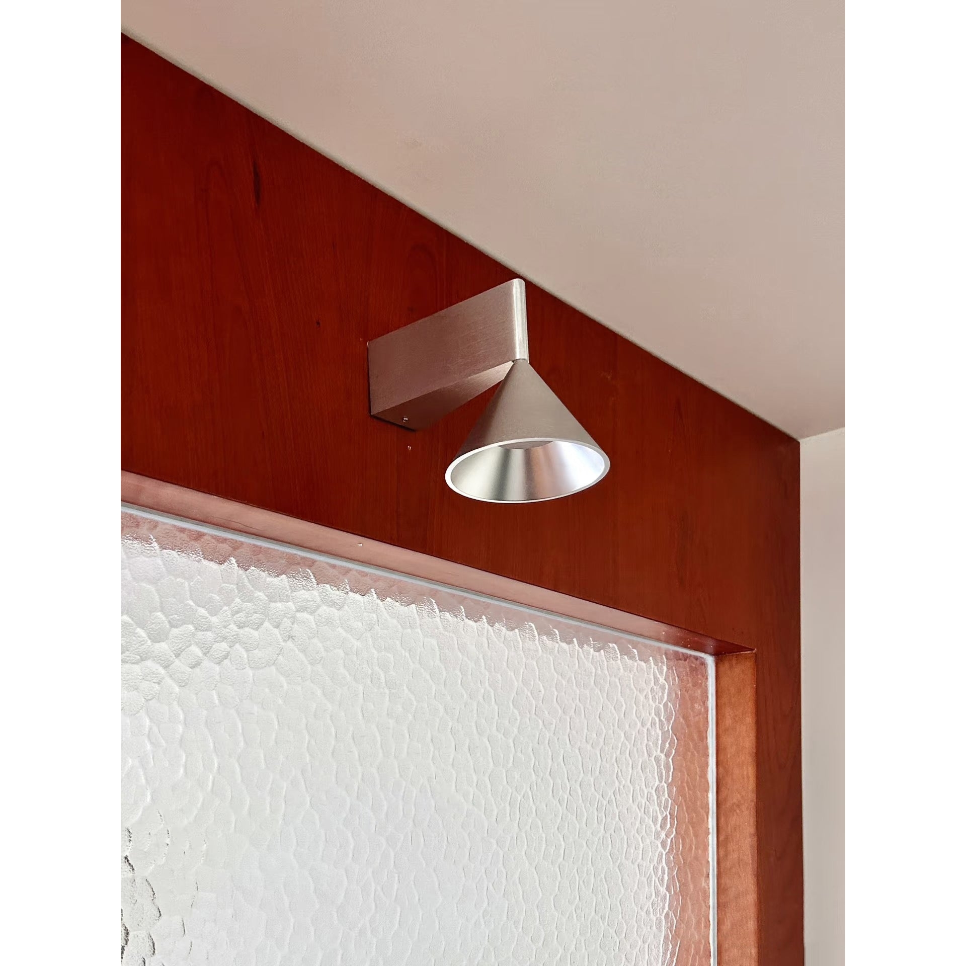 Apollo Aluminum Wall Lamp D720
