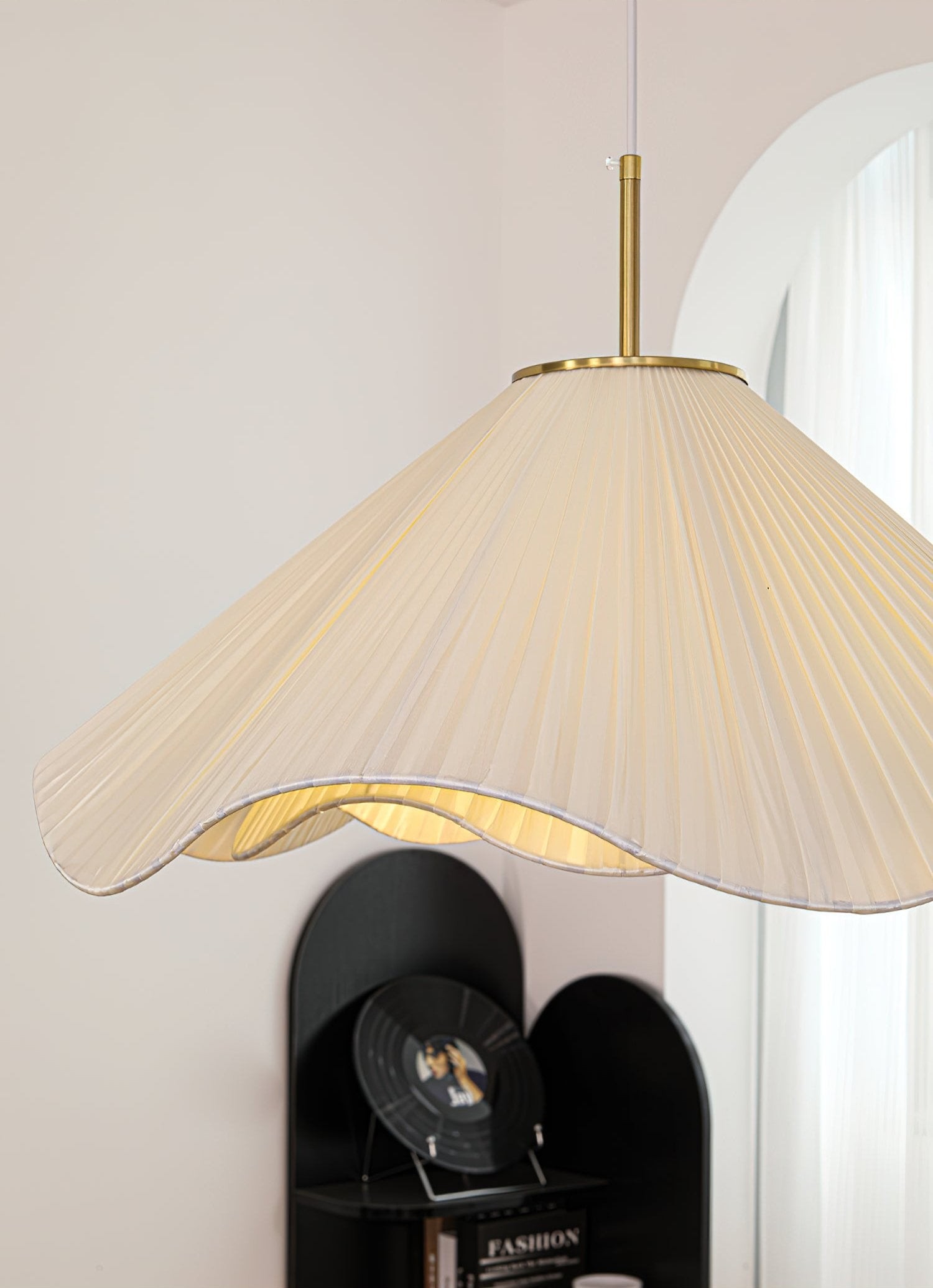 Nordic Cream Style Floral Pendant Lamp M561