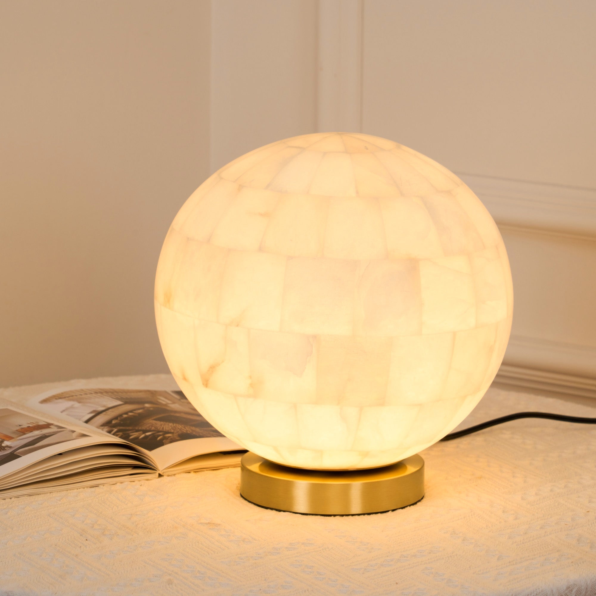 Alabaster Ball Table Lamp D433