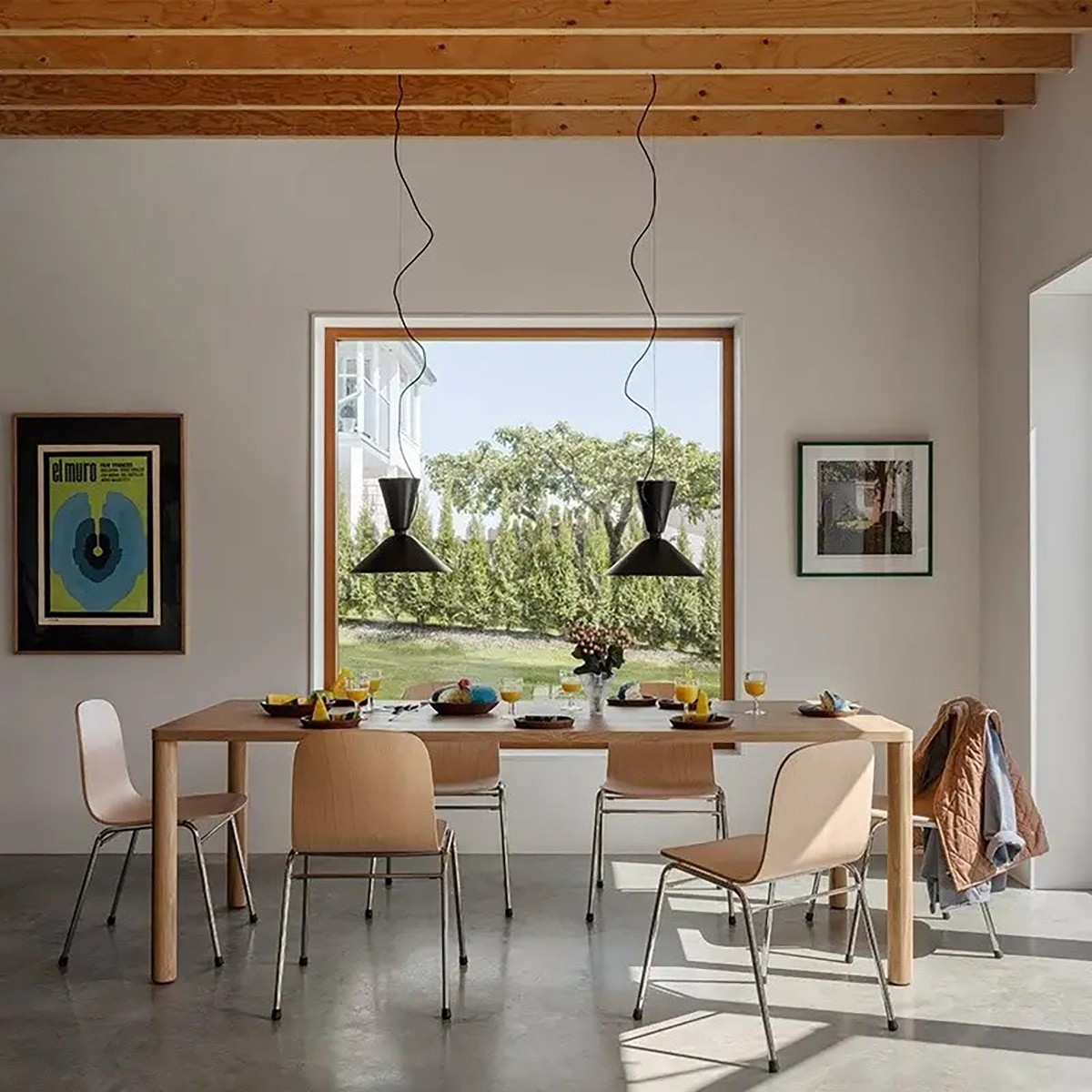 Sleek Alphabeta Pendant lamp in Vibrant Colors for Living Room S45