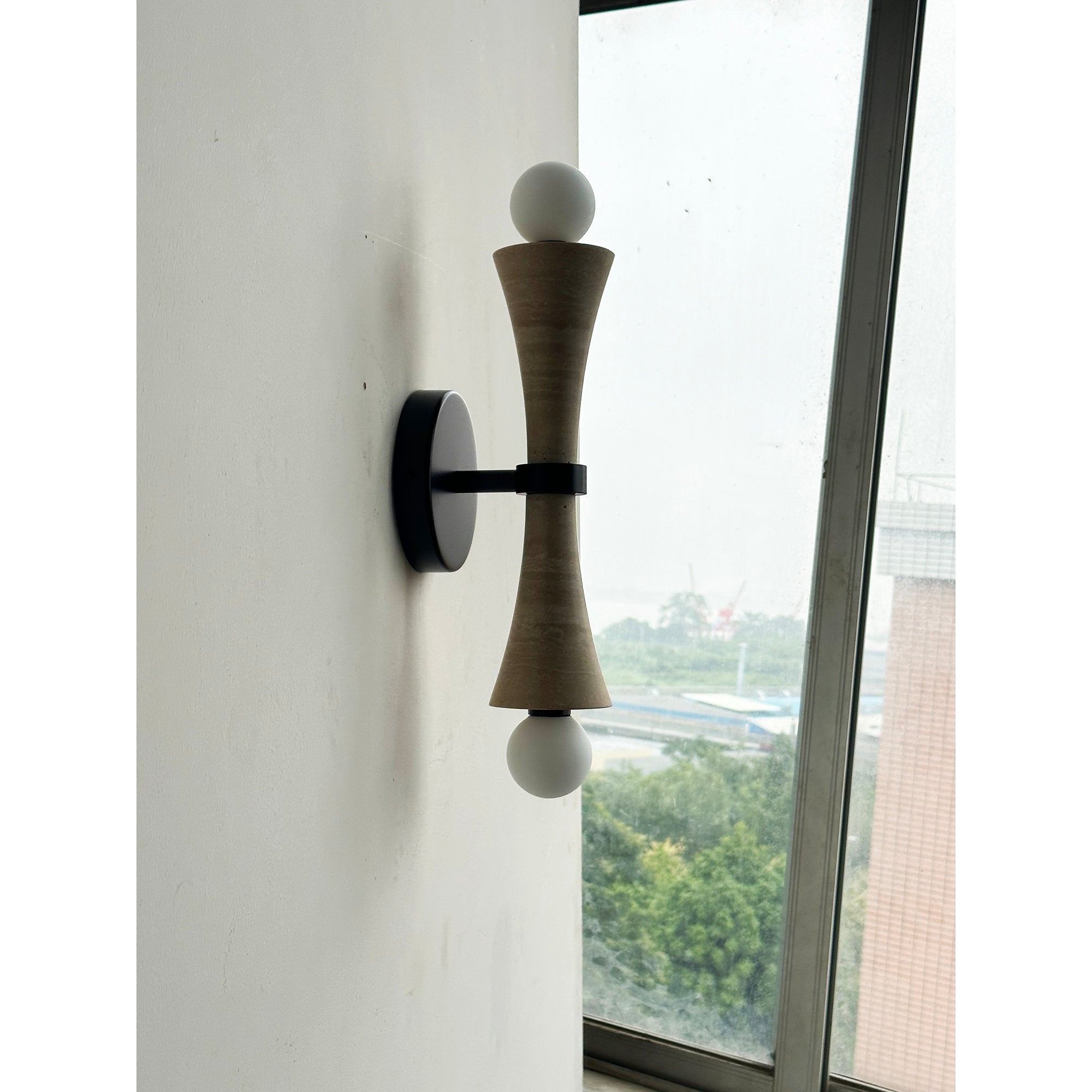 Dax Wall Lamp D642