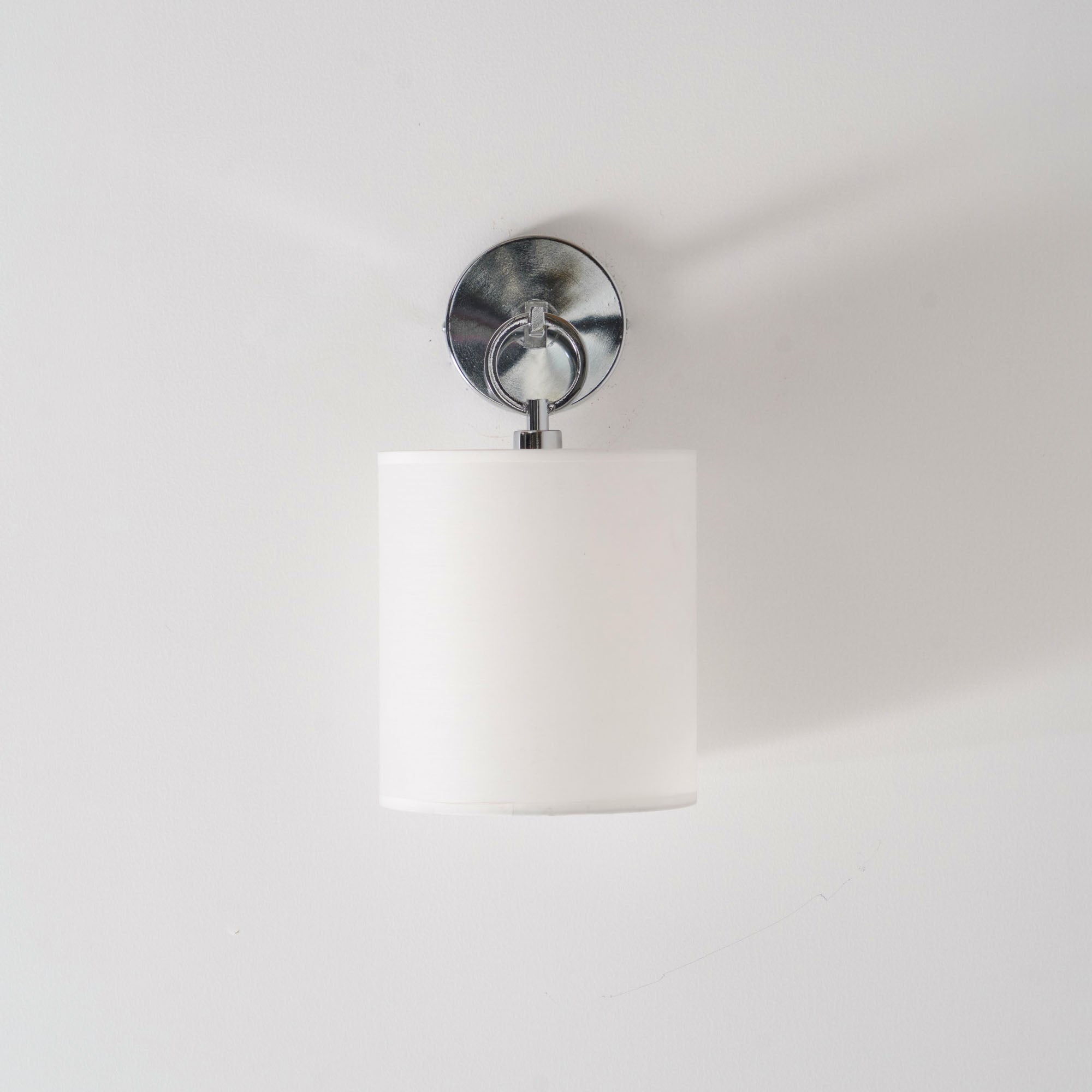 Full Circle Sconce D616