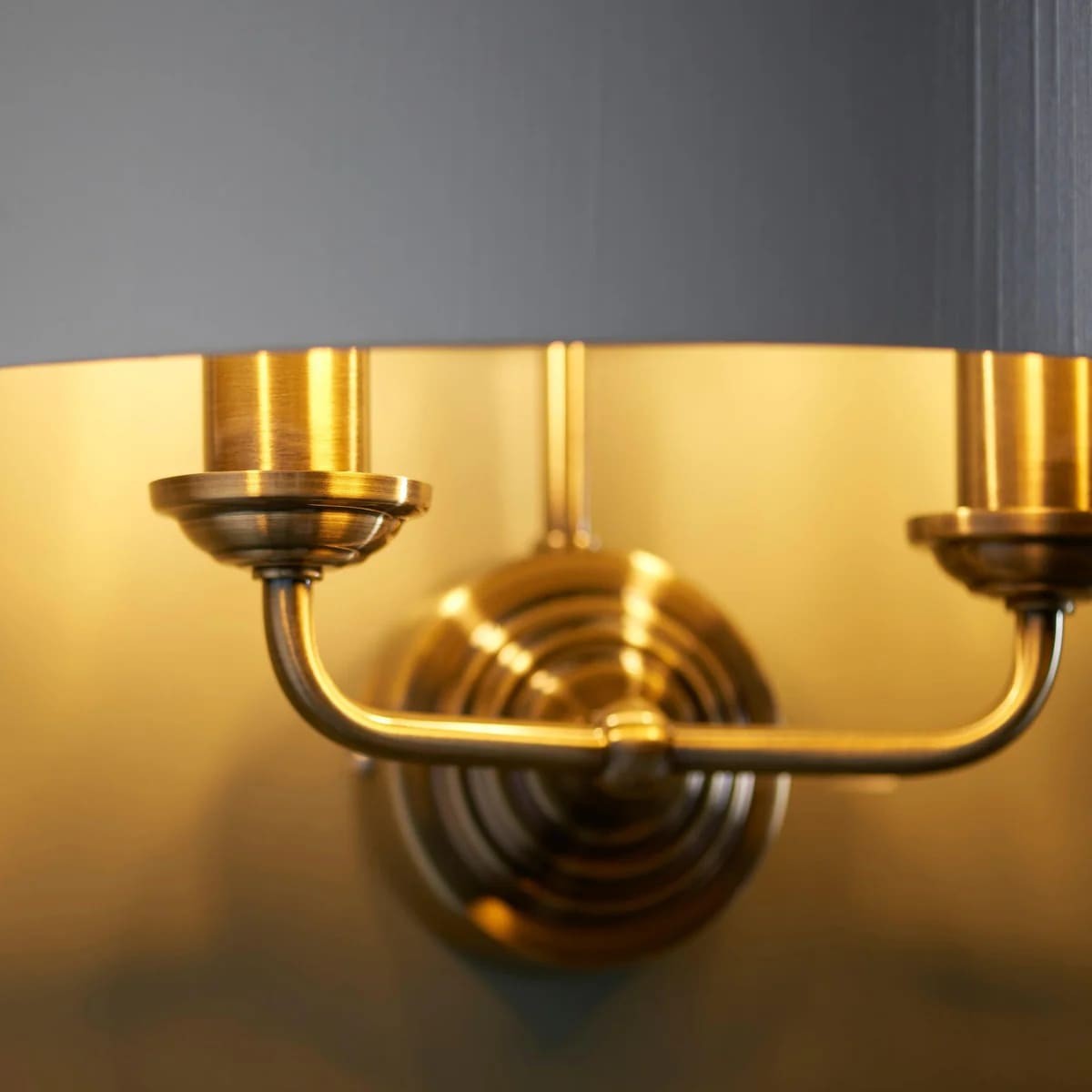 Tela Classic Wall Sconce with Fabric Shade - Elegant Metal Finish Wall Light for Living Room or Bedroom T654
