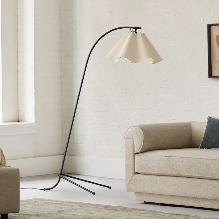 Oslan Scalloped Shade Floor Lamp - Modern Lighting with Arched Base T012
