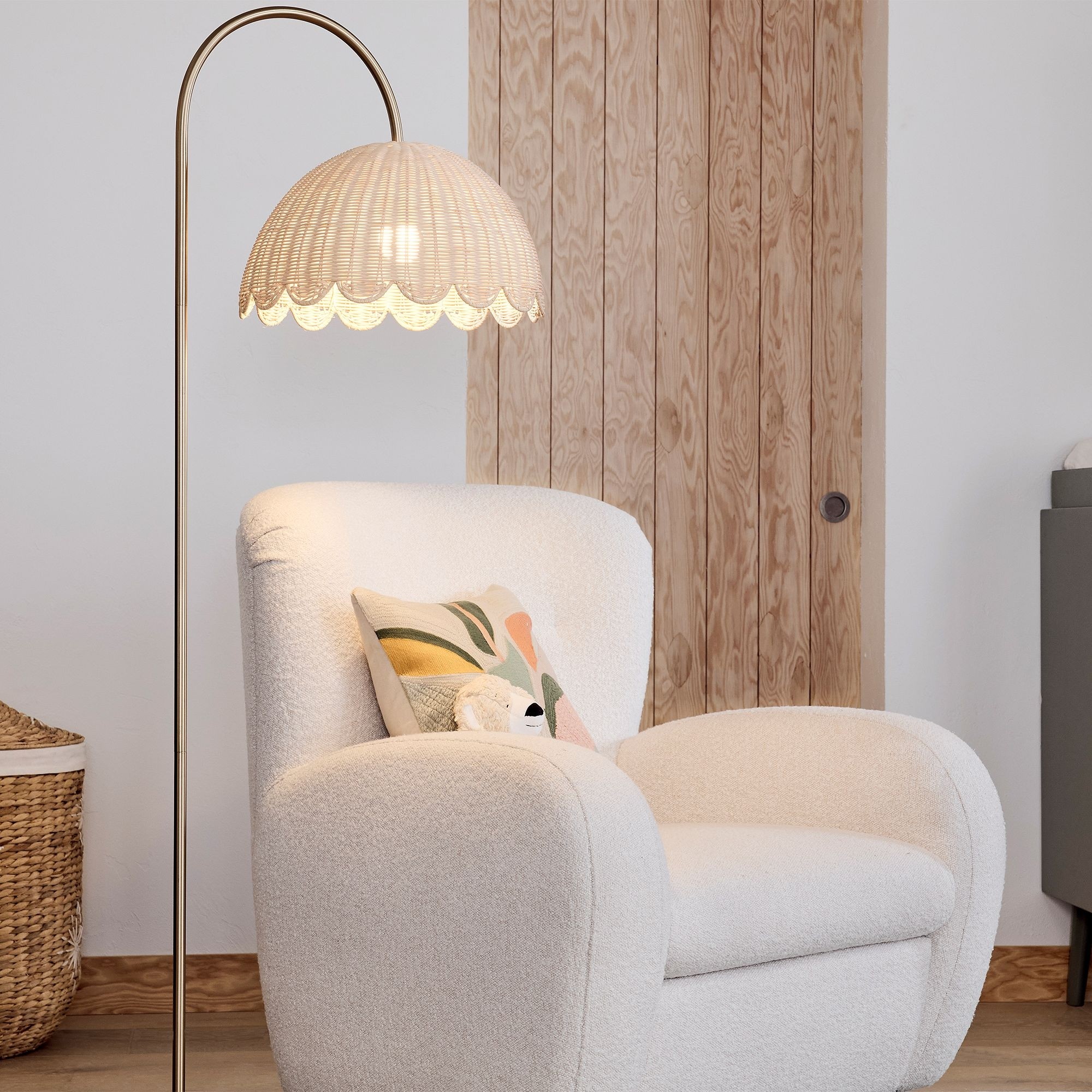 Olvara Natural Rattan Bubble Floor Lamp - Kids Room Lighting with Boho Charm T189