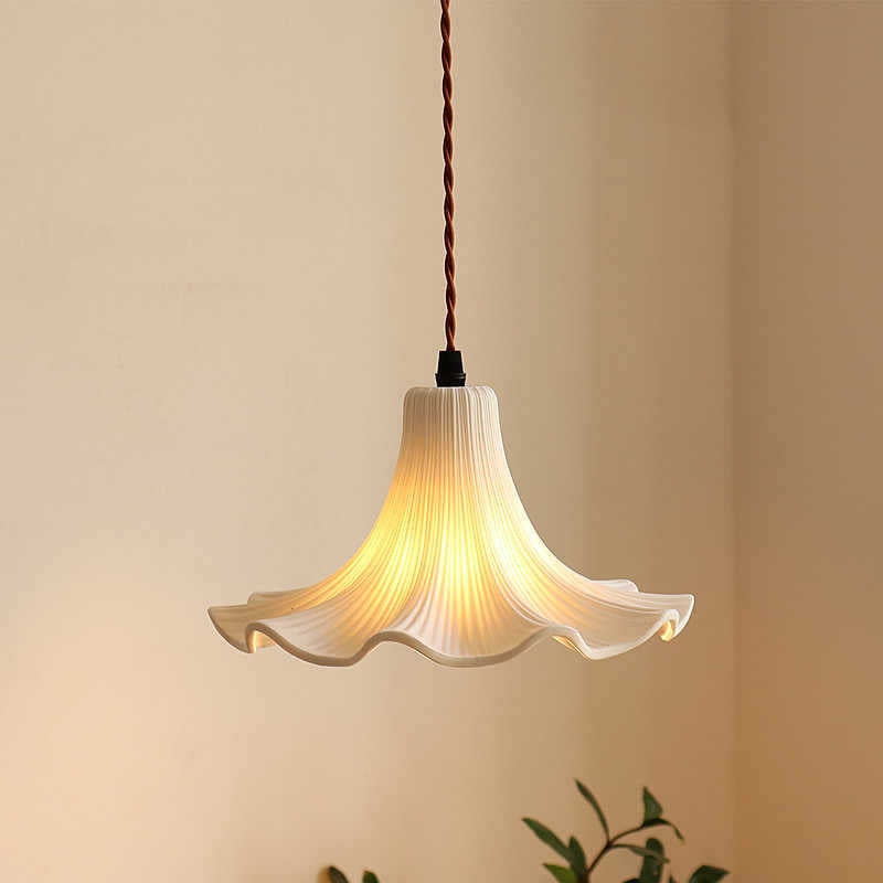Petalis Charm French Petal Ceramic Pendant Light D953