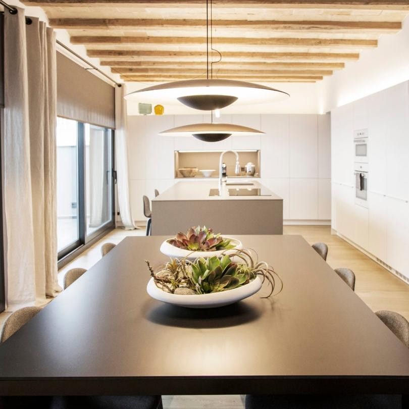 Indoor Ginger LED Suspension Lamp Above The Dining Table