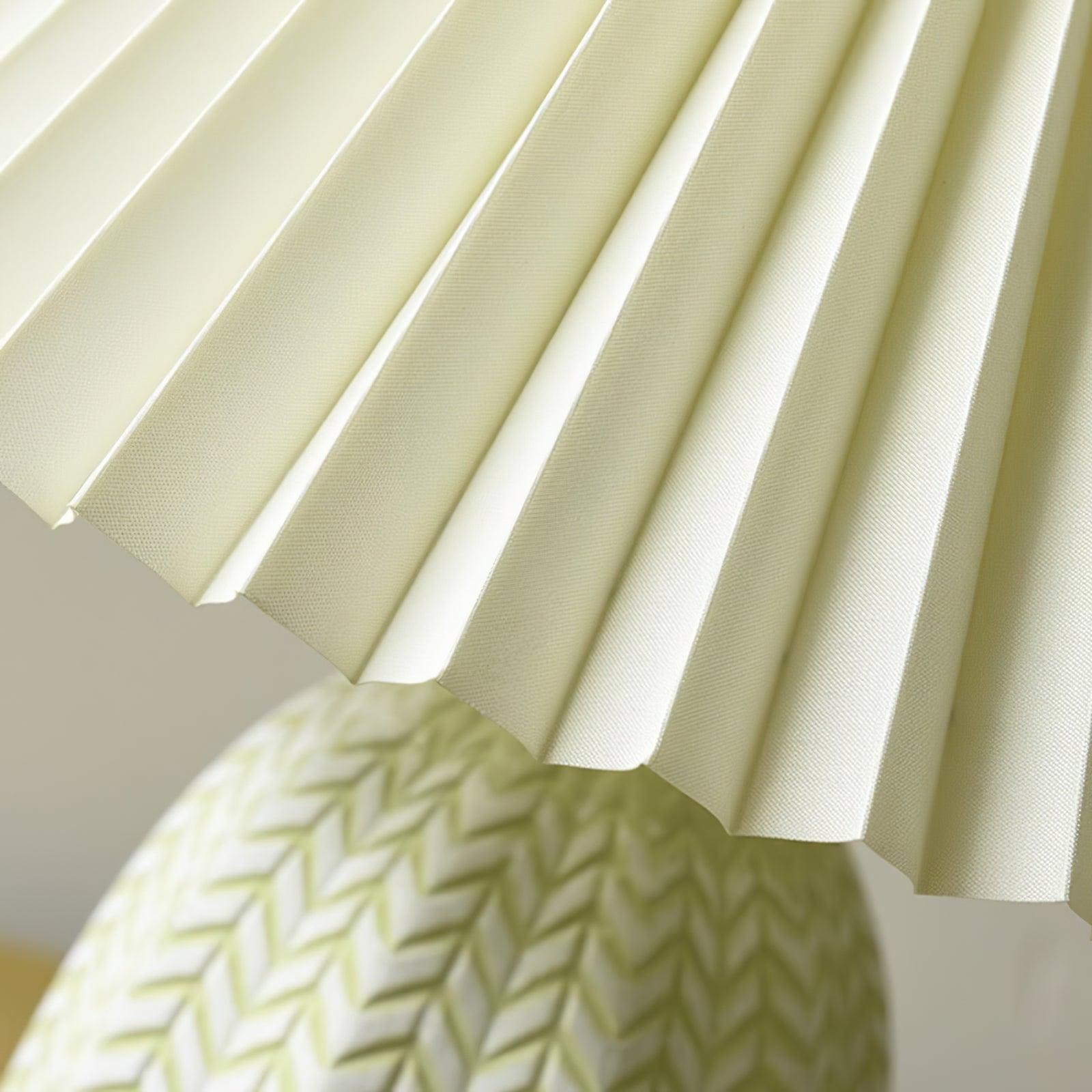 Vintage Pleated Table Lamp M307