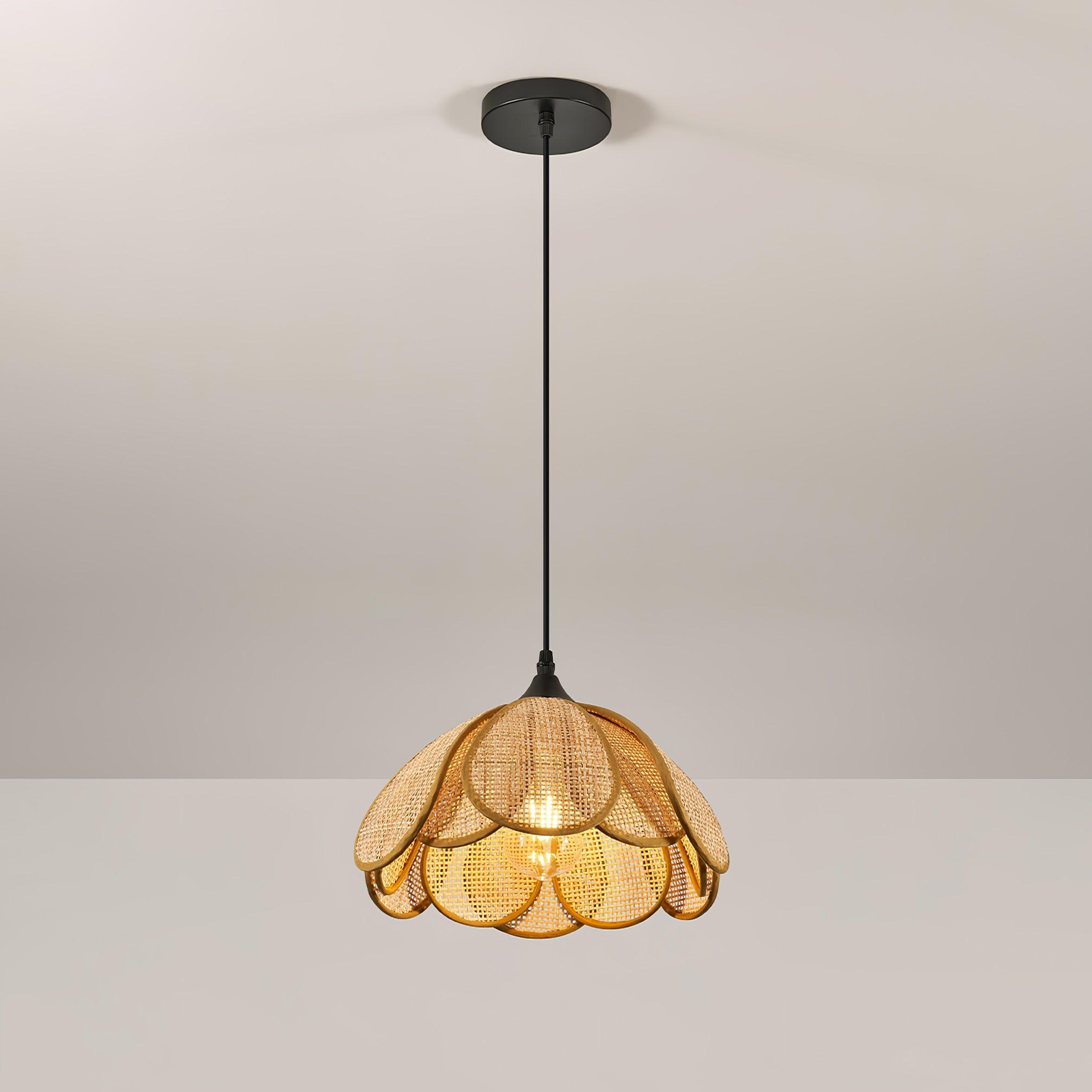 Bloom Rattan Pendant Lamp D358