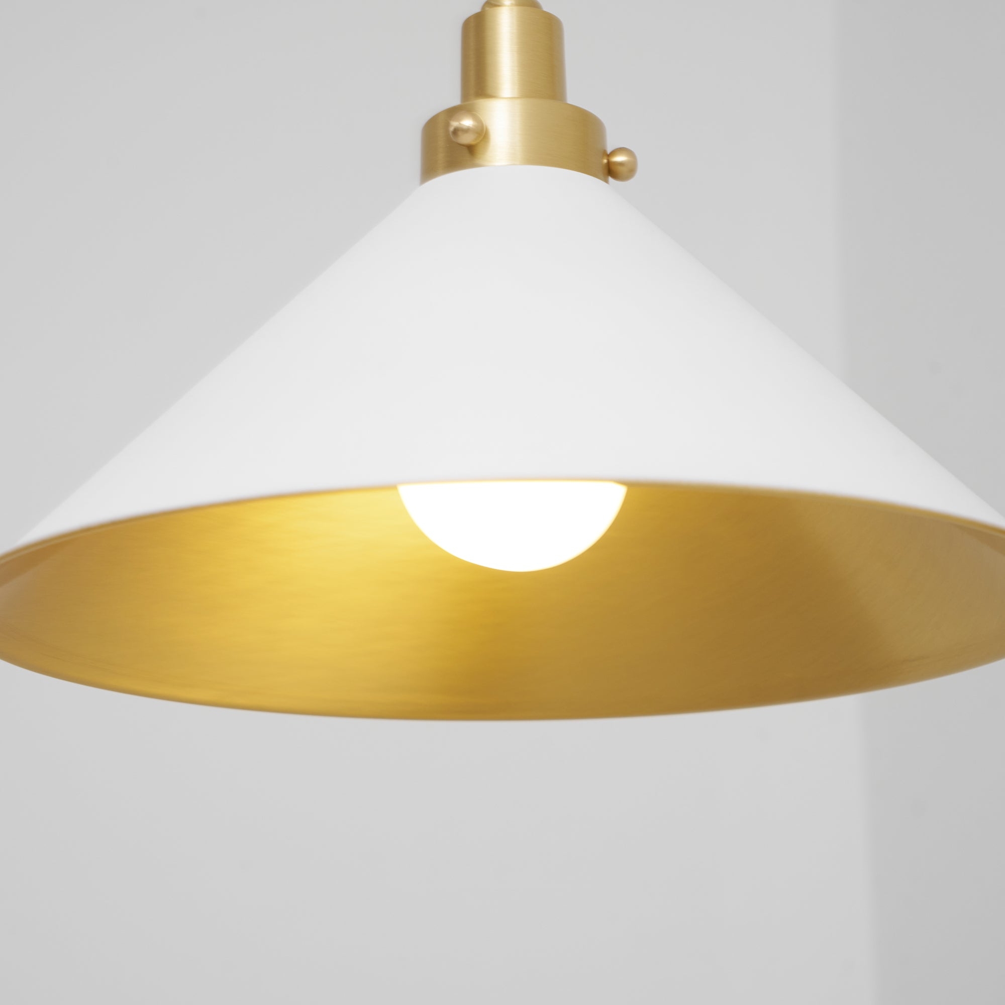 Clivedon Wall Lamp D592