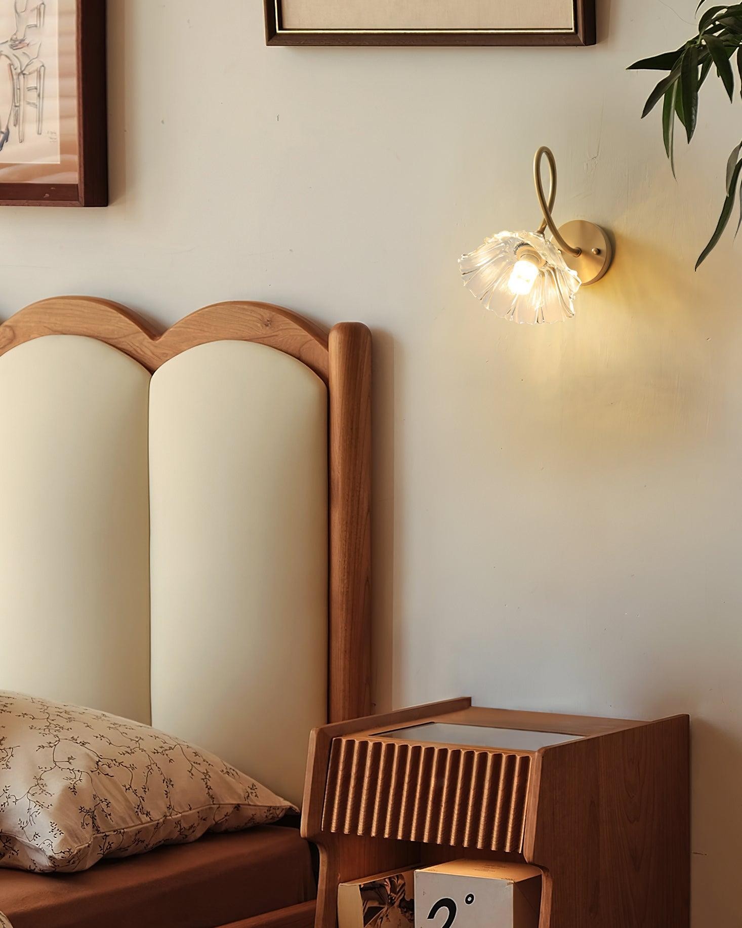 Century Lotus Leaf Wall Lamp M397