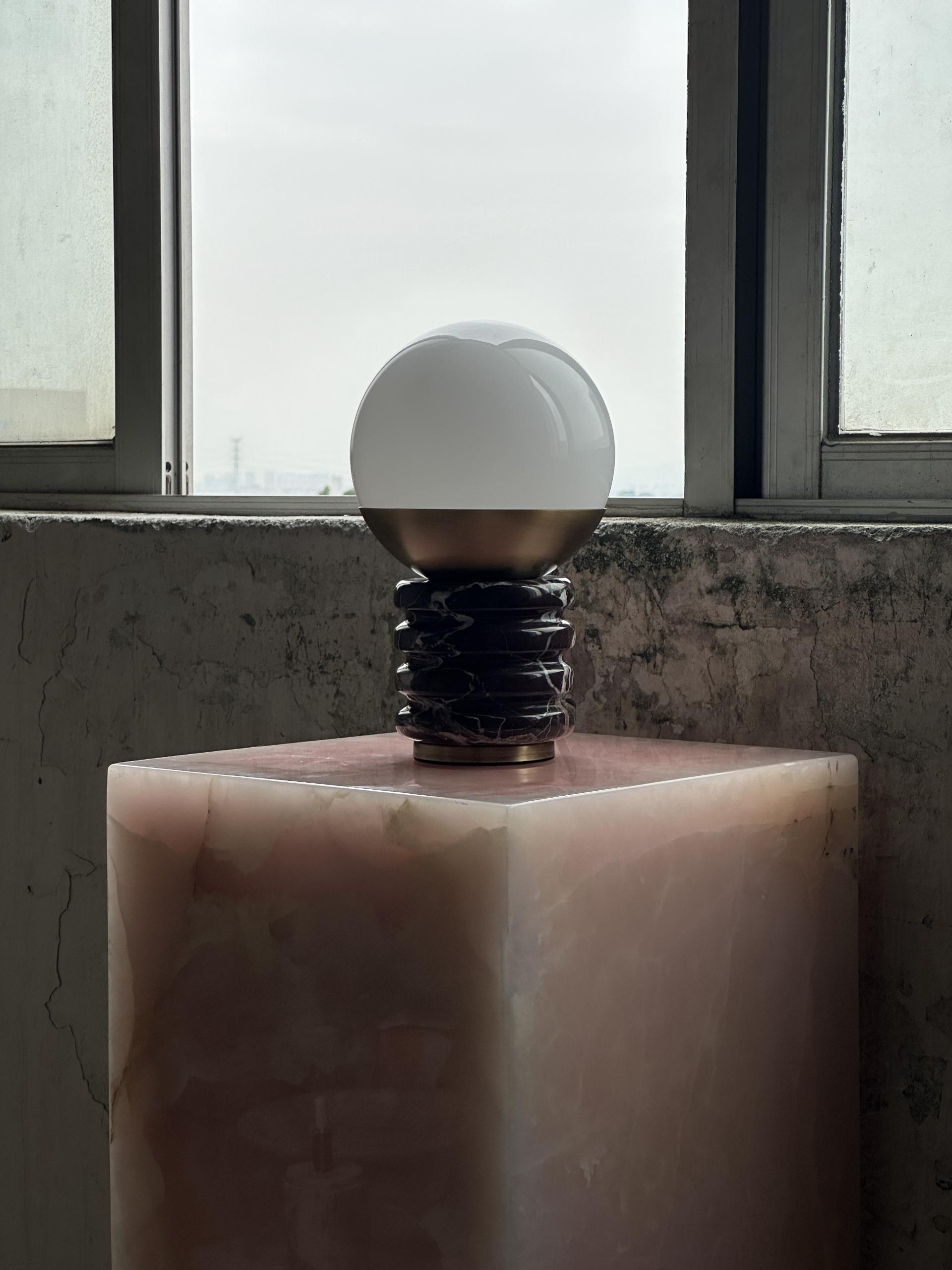Sylvia Table Lamp D573