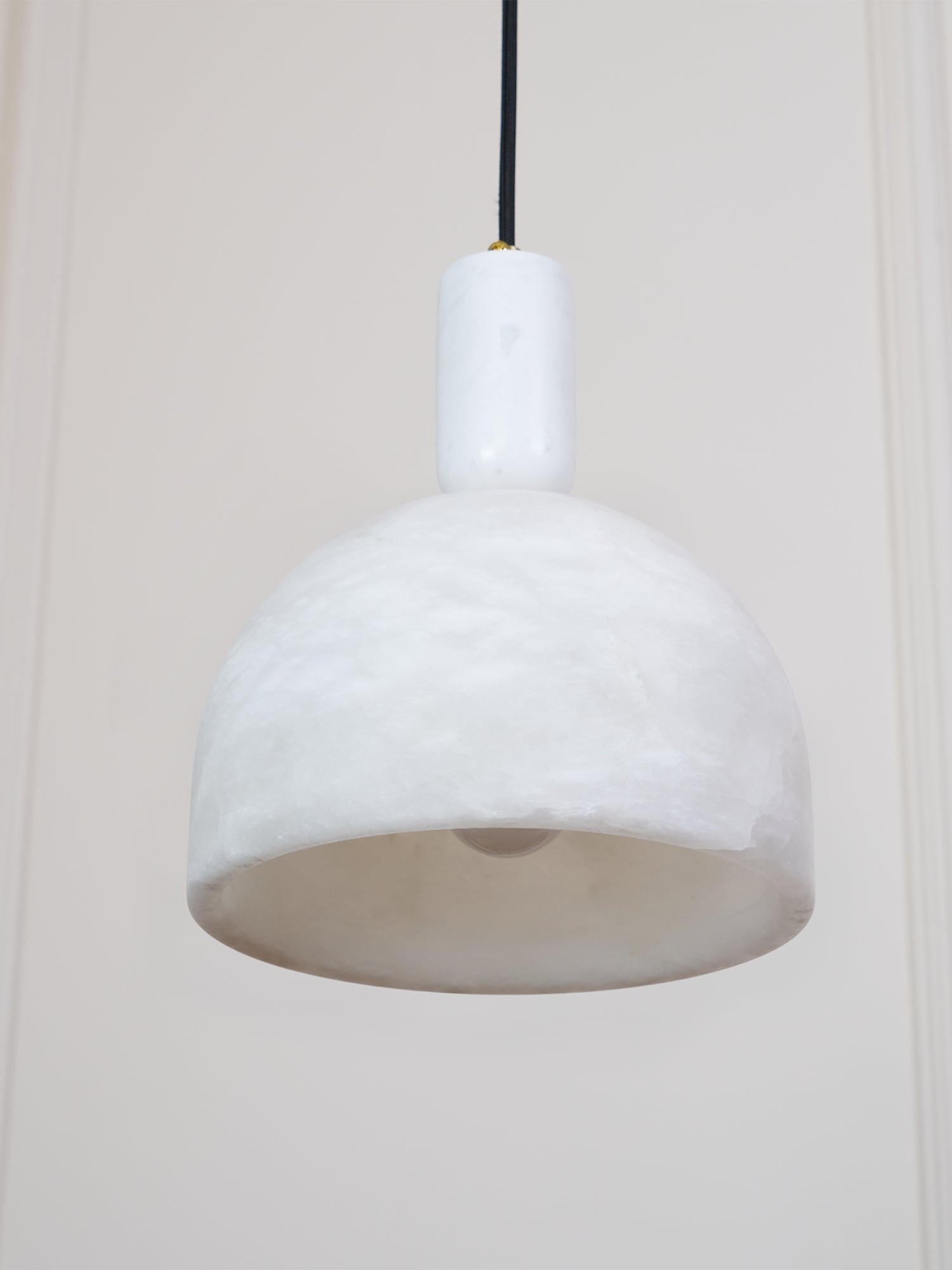 Blair Alabaster Pendant Light D355