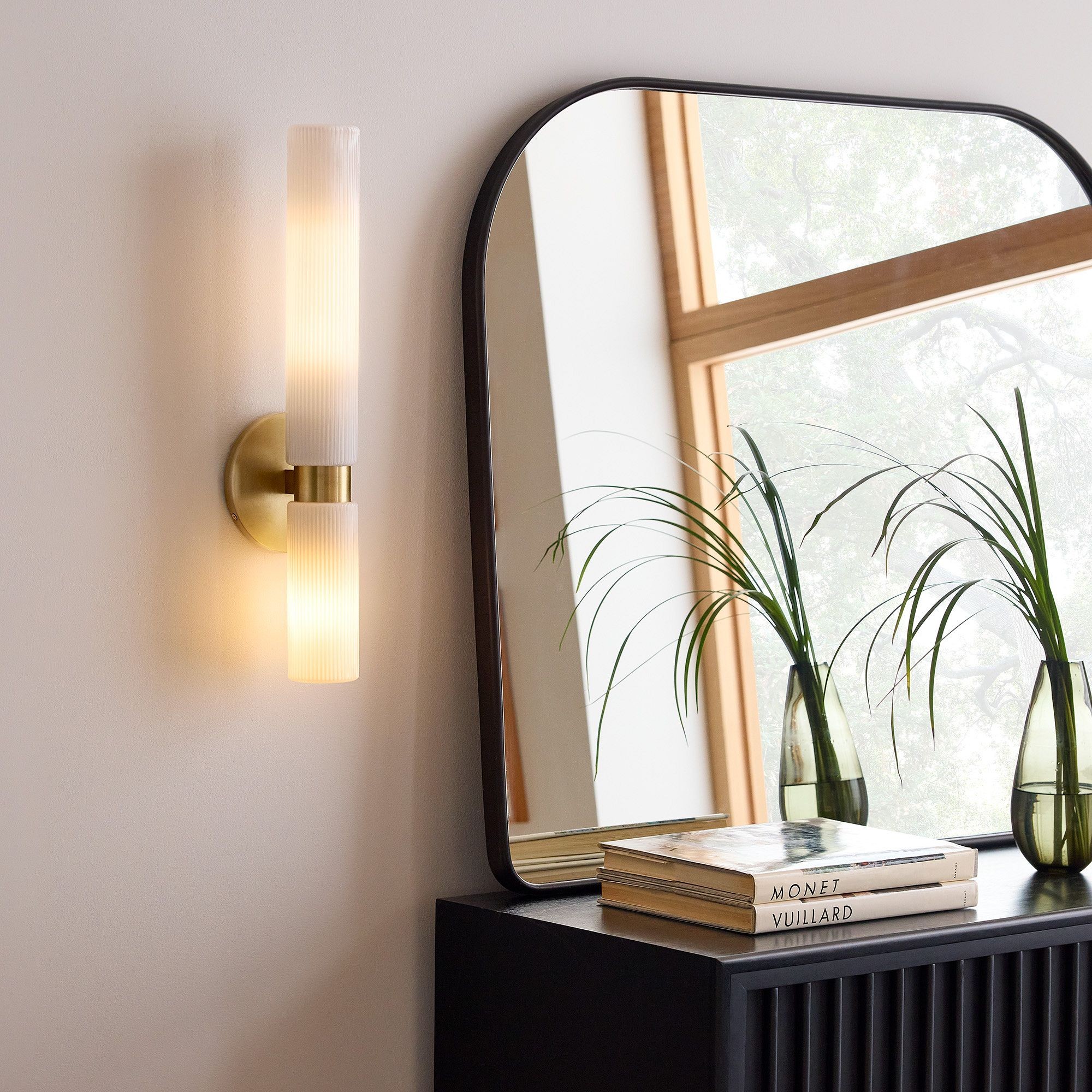 Rivora Fluted Glass Double Short Sconce - Indoor Outdoor Wall Light Elegance T095