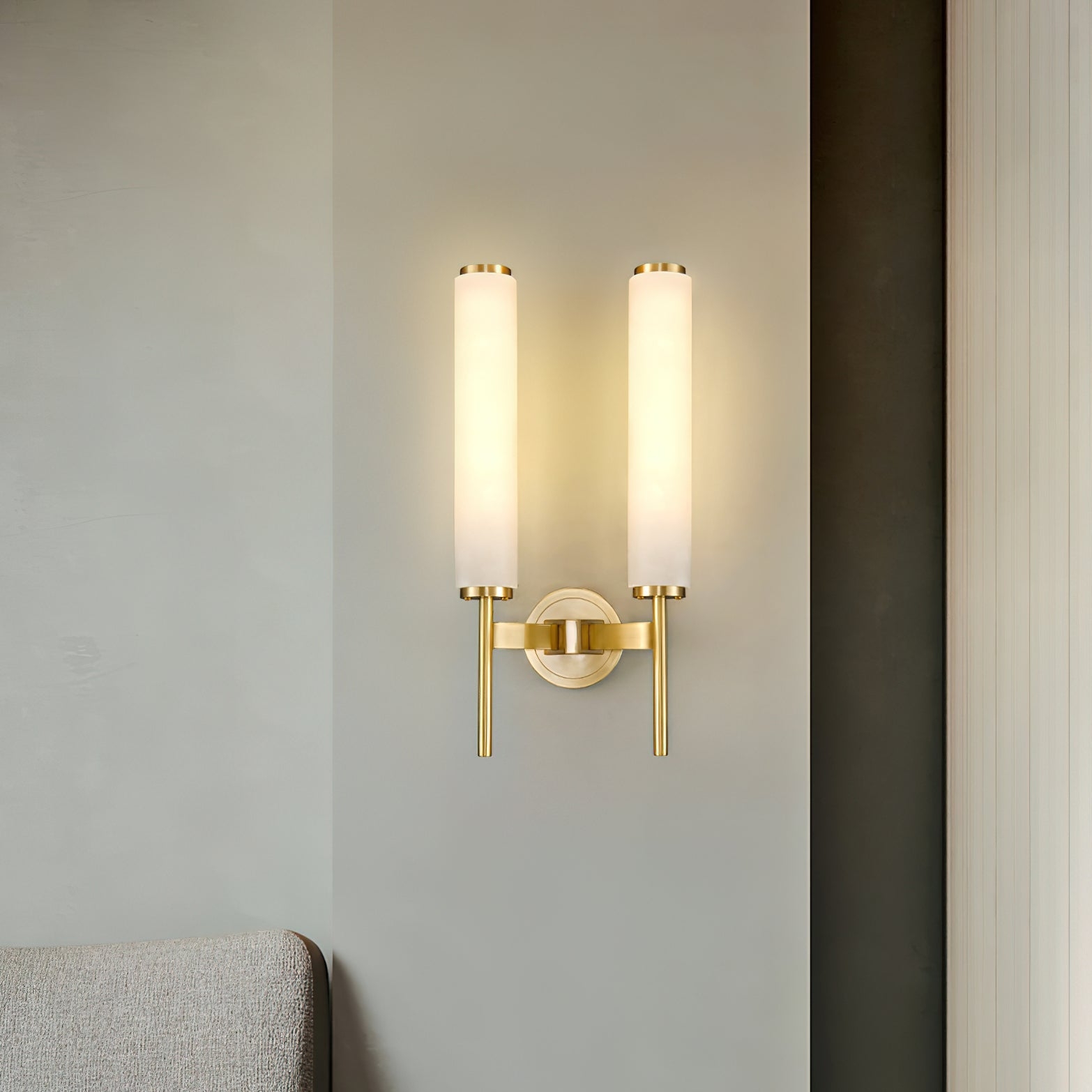 Brindisi Alabaster Wall Sconce D389