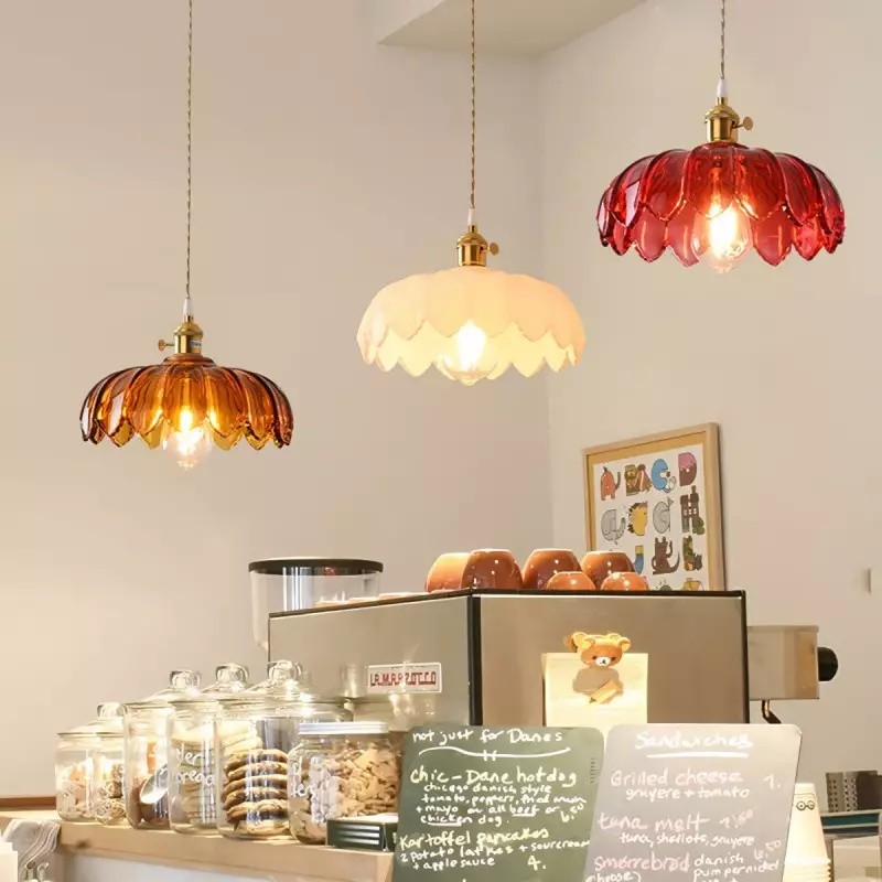 Retro Petal Glass Pendant Light S89