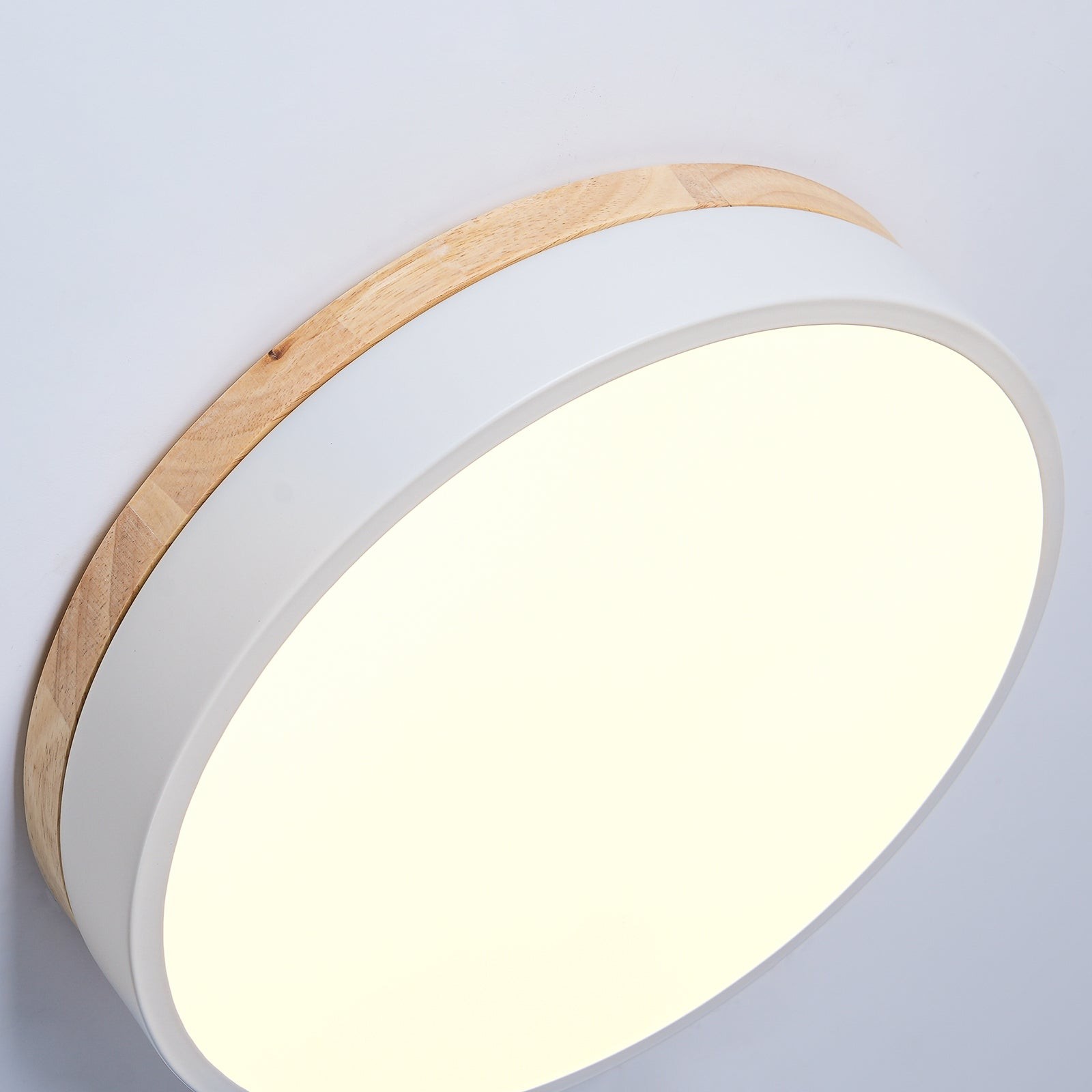 White Round Wooden Ceiling Lamp M298